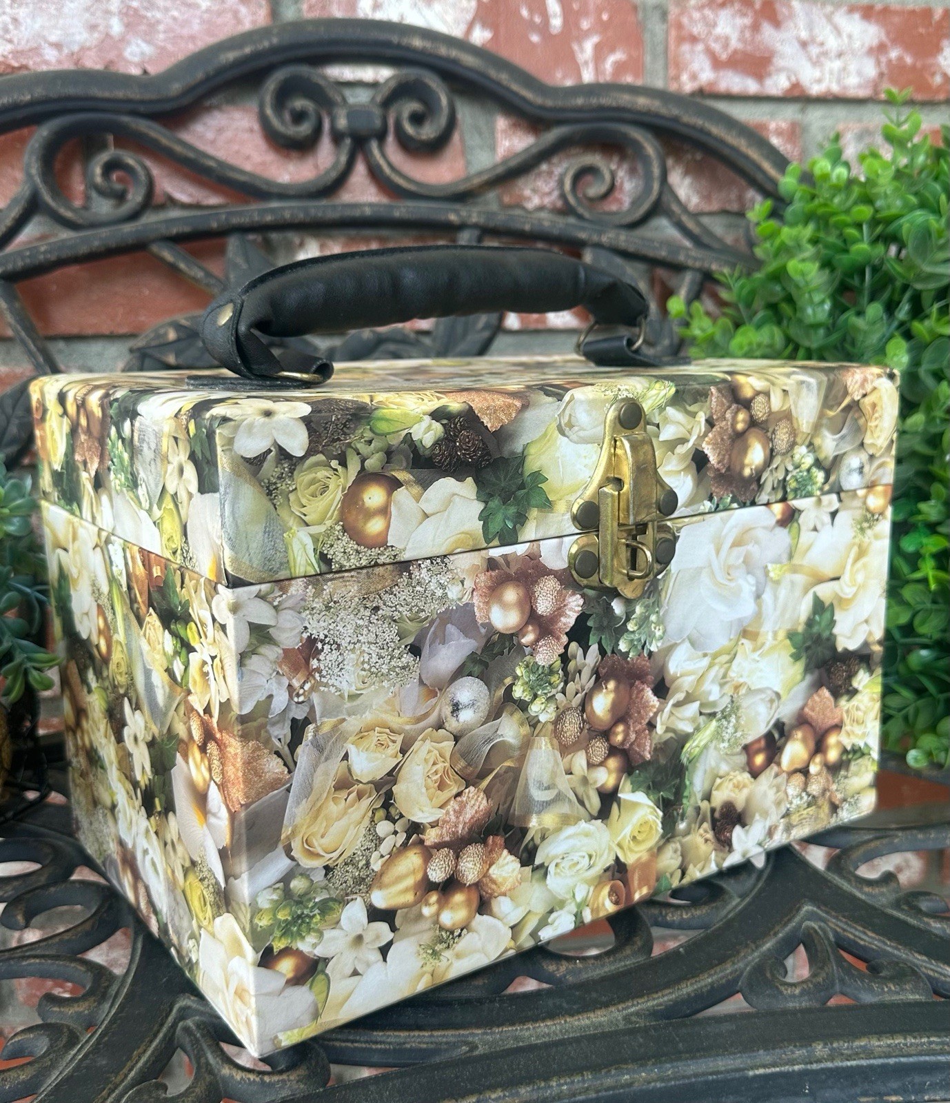 Vintage Tri-Coastal Design Jewelry Travel Train Case; Brwn/Cream Floral W/Mirror