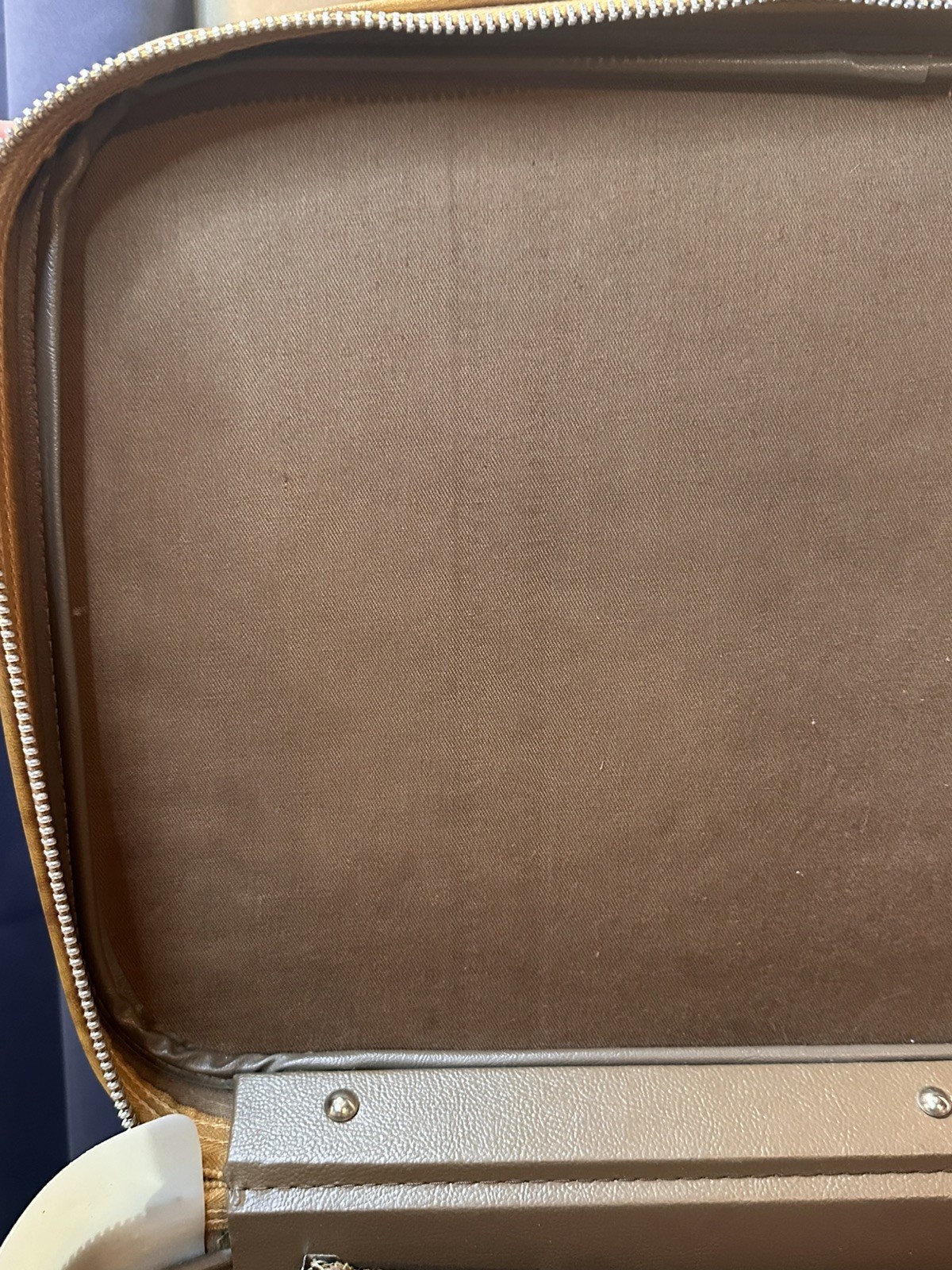 Vintage 1978 American Tourister Escort Series Luggage Suitcase Naugahyde w/ Key