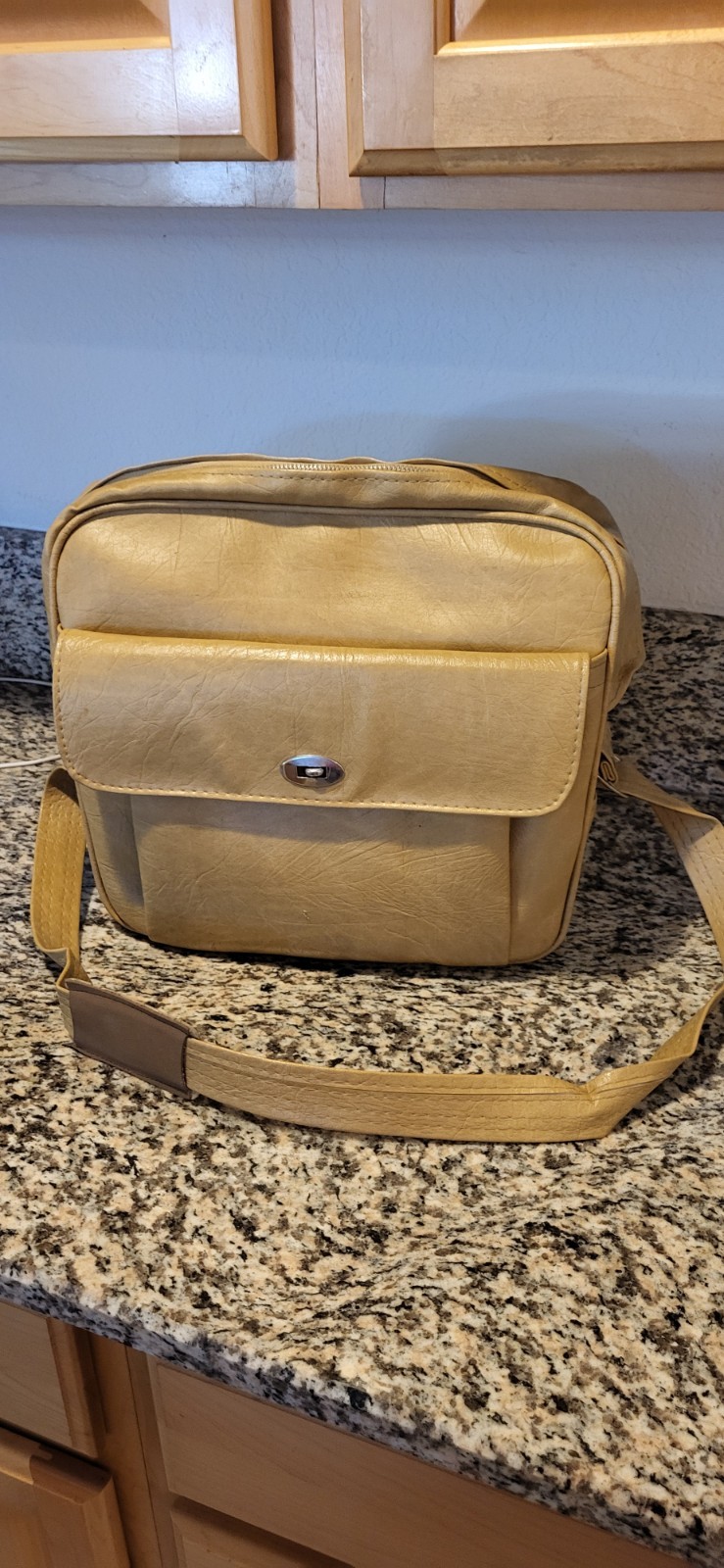 ​Samsonite Contour Shoulder Bag Vintage Tan Vinyl Carry-On Travel Case