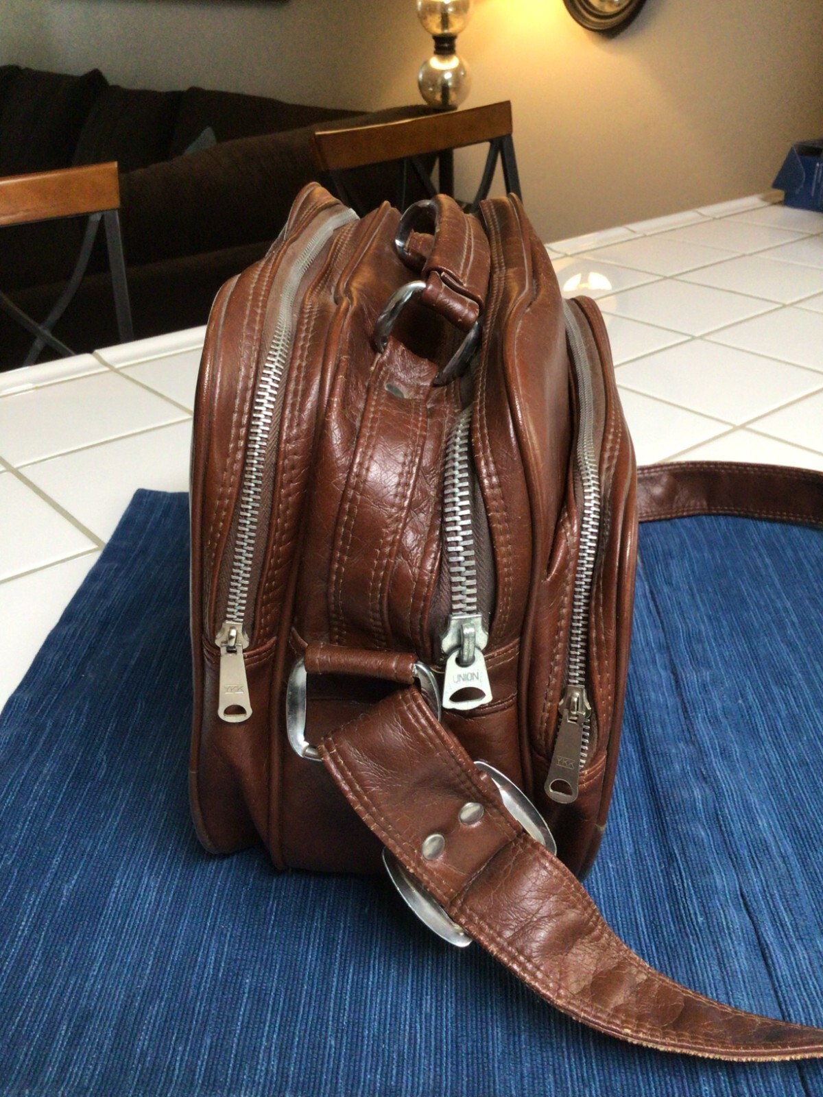 Vintage Brown Travel Bag Luggage Carry On Soft Vinyl Tote Shoulder Strap ~718A