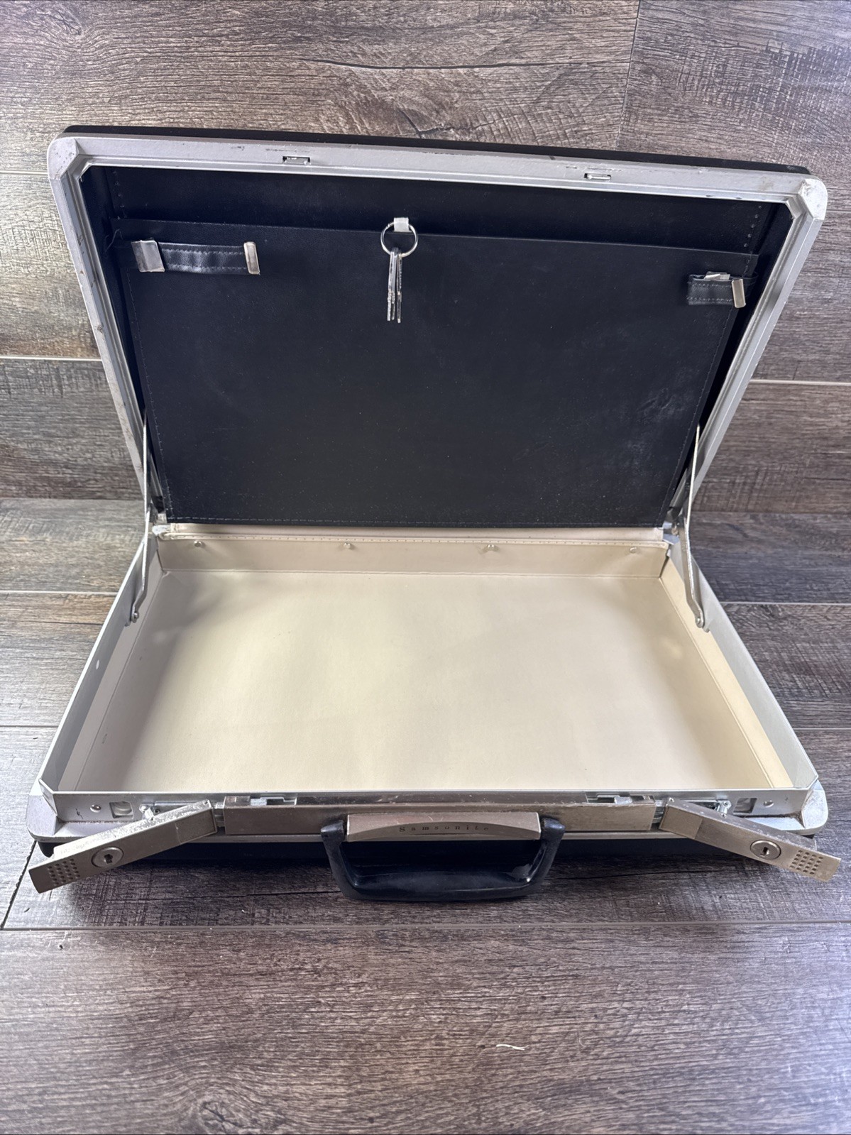 Vintage Samsonite Briefcase Hard Dark Gray Classic Business Case w/ Keys