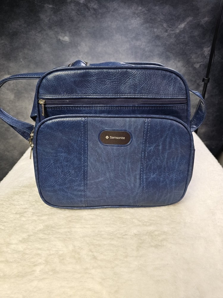 Vintage 1970s Samsonite Cordoba II Carry On Blue Shoulder Bag Tote Weekender