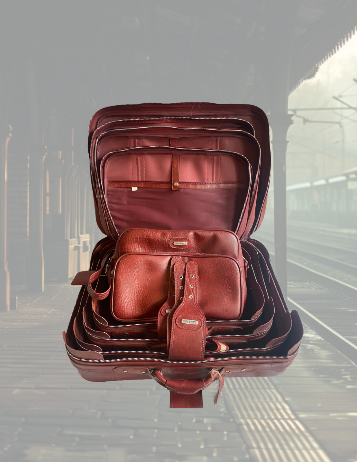 Rare Antique Leather Luggage Burgundy 5 piece set New Vista includes keys