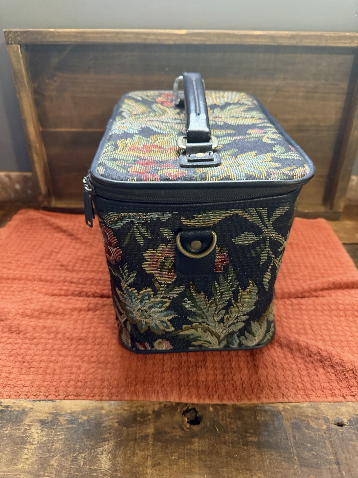 Vintage Jordache Tapestry Luggage Set 2pc Floral Travel Bag Carry On