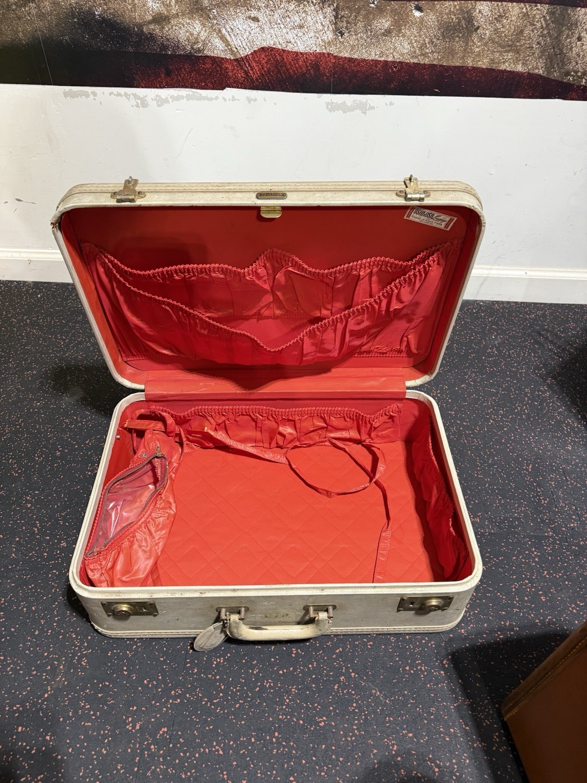 Vintage Oshkosh Luggage Co. Suitcase– Monogram E.J.P. – 1950s–1960s