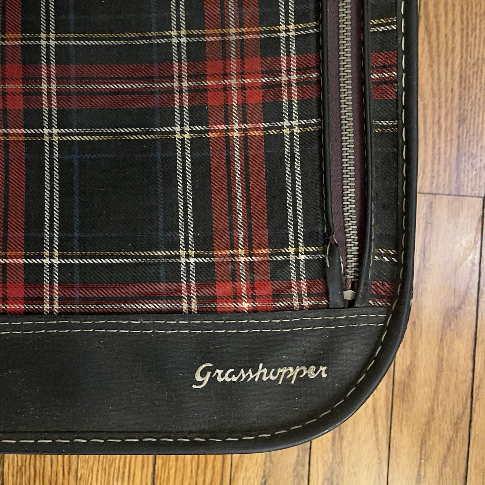 Vintage Grasshopper Tartan Plaid Soft-Sided Suitcase Red 15.25” X 20.5” X 5.25”