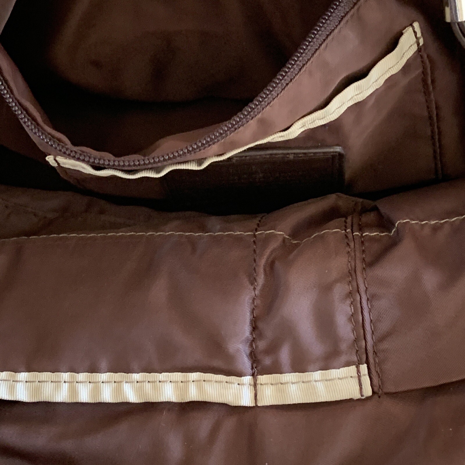 Tumi nylon satchel handbag leather handles pockets and zips galore, Its A Wreck