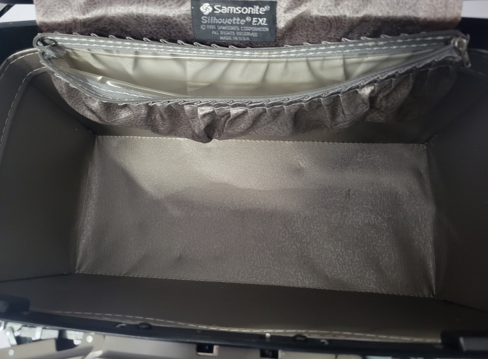 Samsonite Silhouette EXL Vanity Case