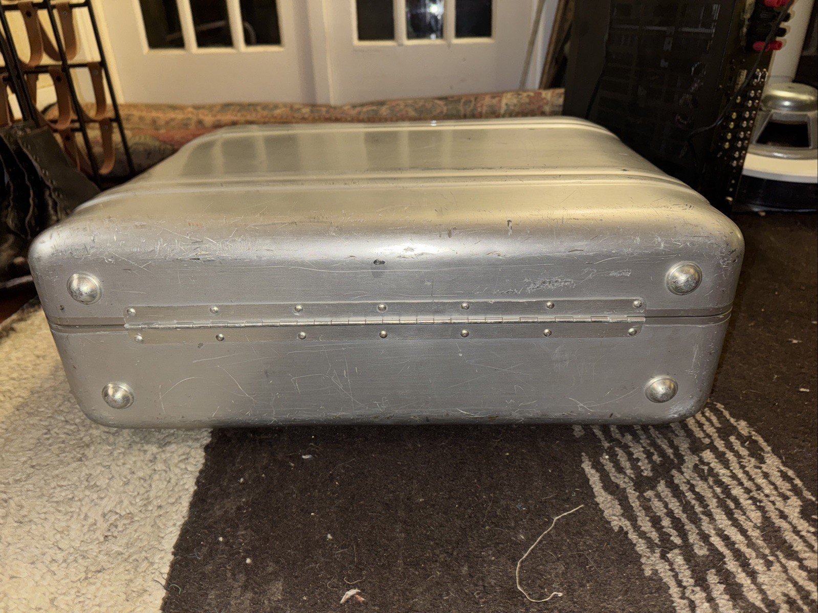 Vintage Zero Halliburton Silver Aluminum Briefcase Suitcase 21x17x7.5