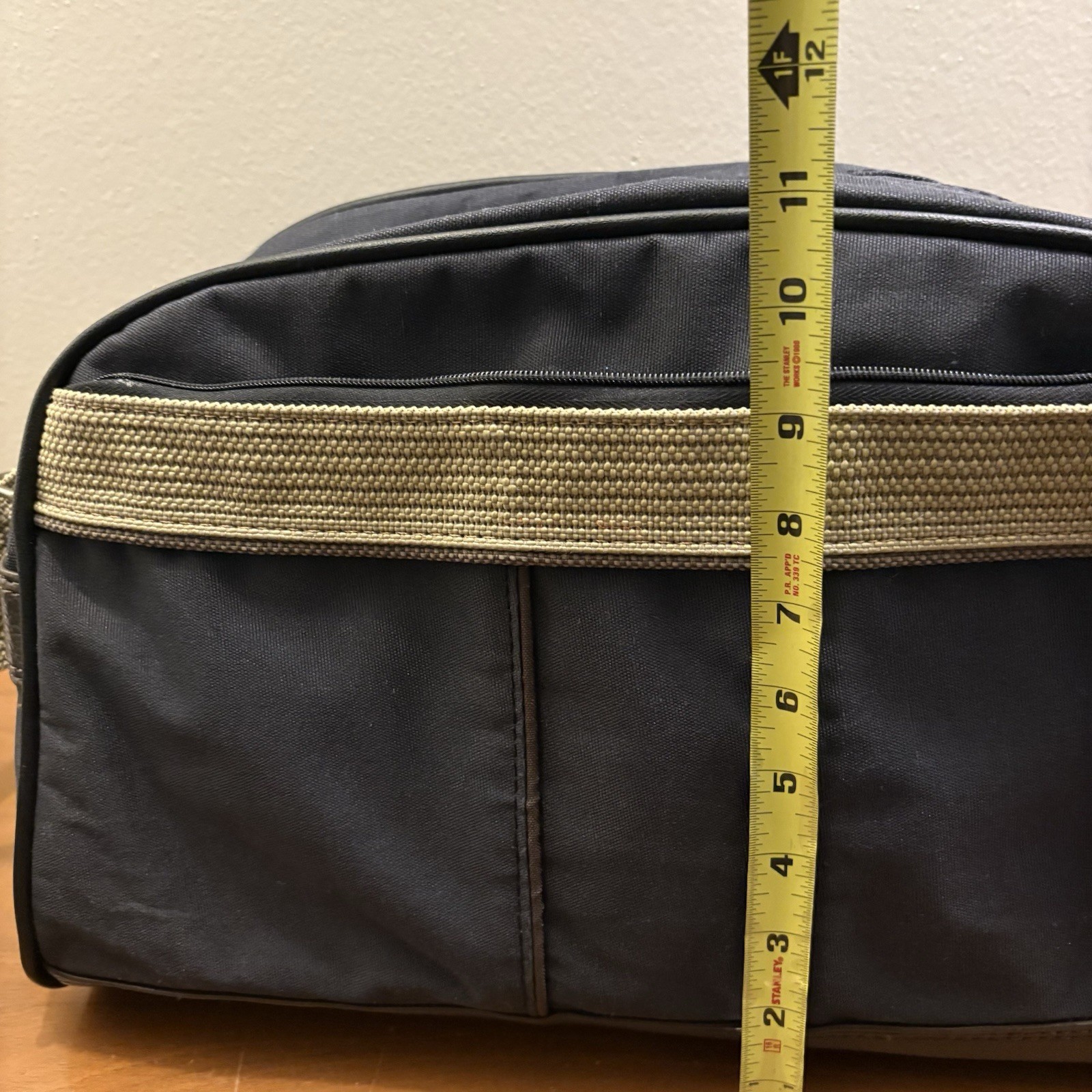 VTG 1980’s American Tourister Carry On Shoulder Bag Messenger Bag Gray/Tan