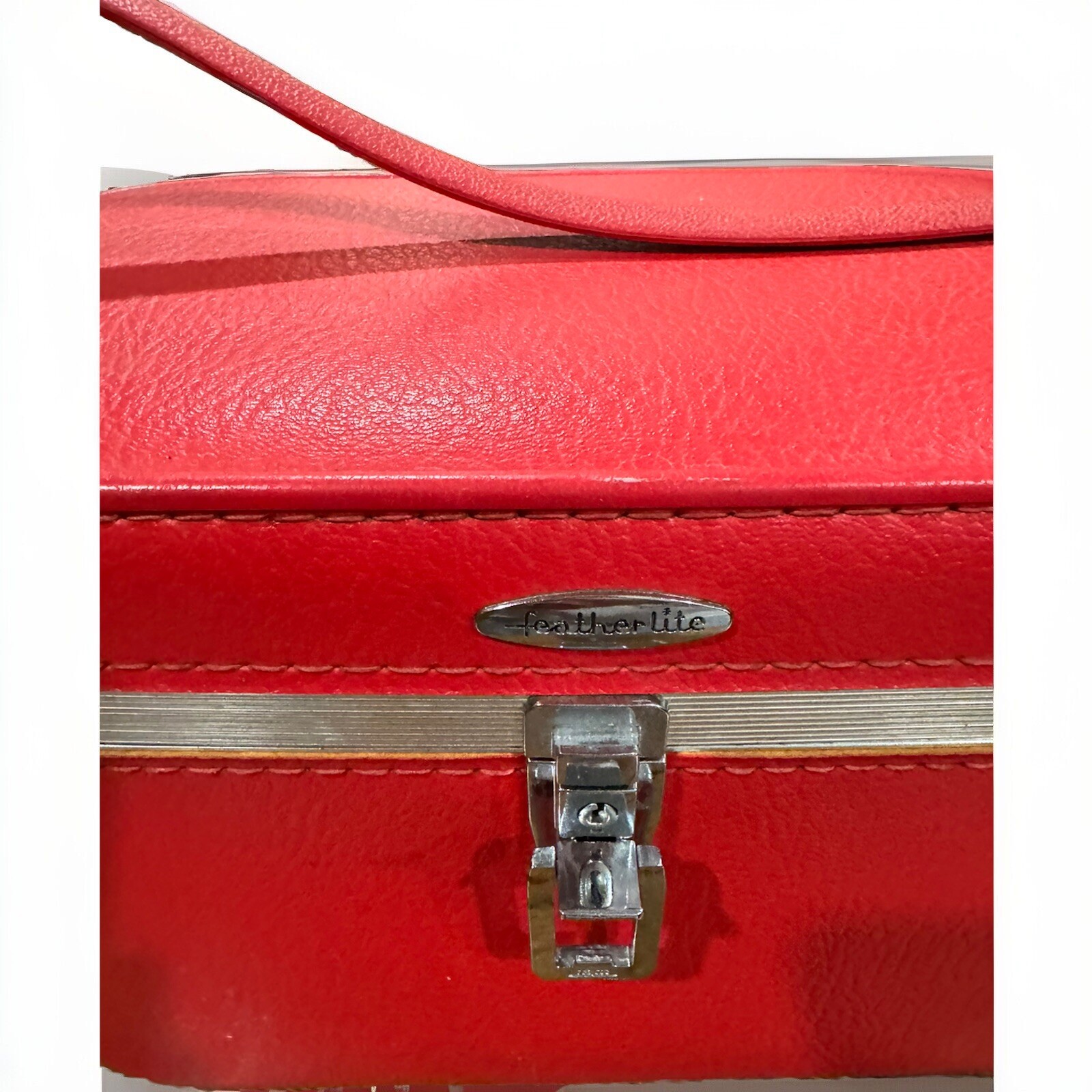Vintage Sears Featherlite Red Travel Case Mirror Pockets Snap Close Granny Core