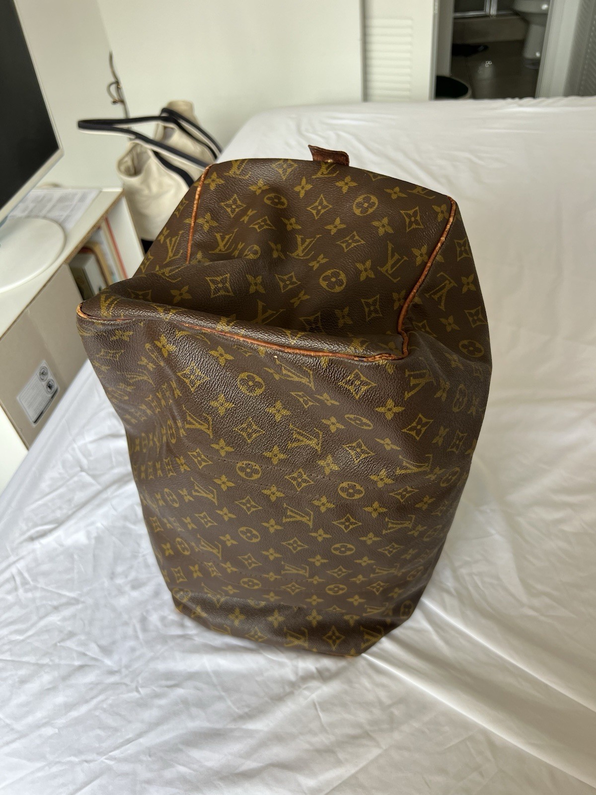 Louis Vuitton Sac Souple Duffle 45 For Parts Or Repair