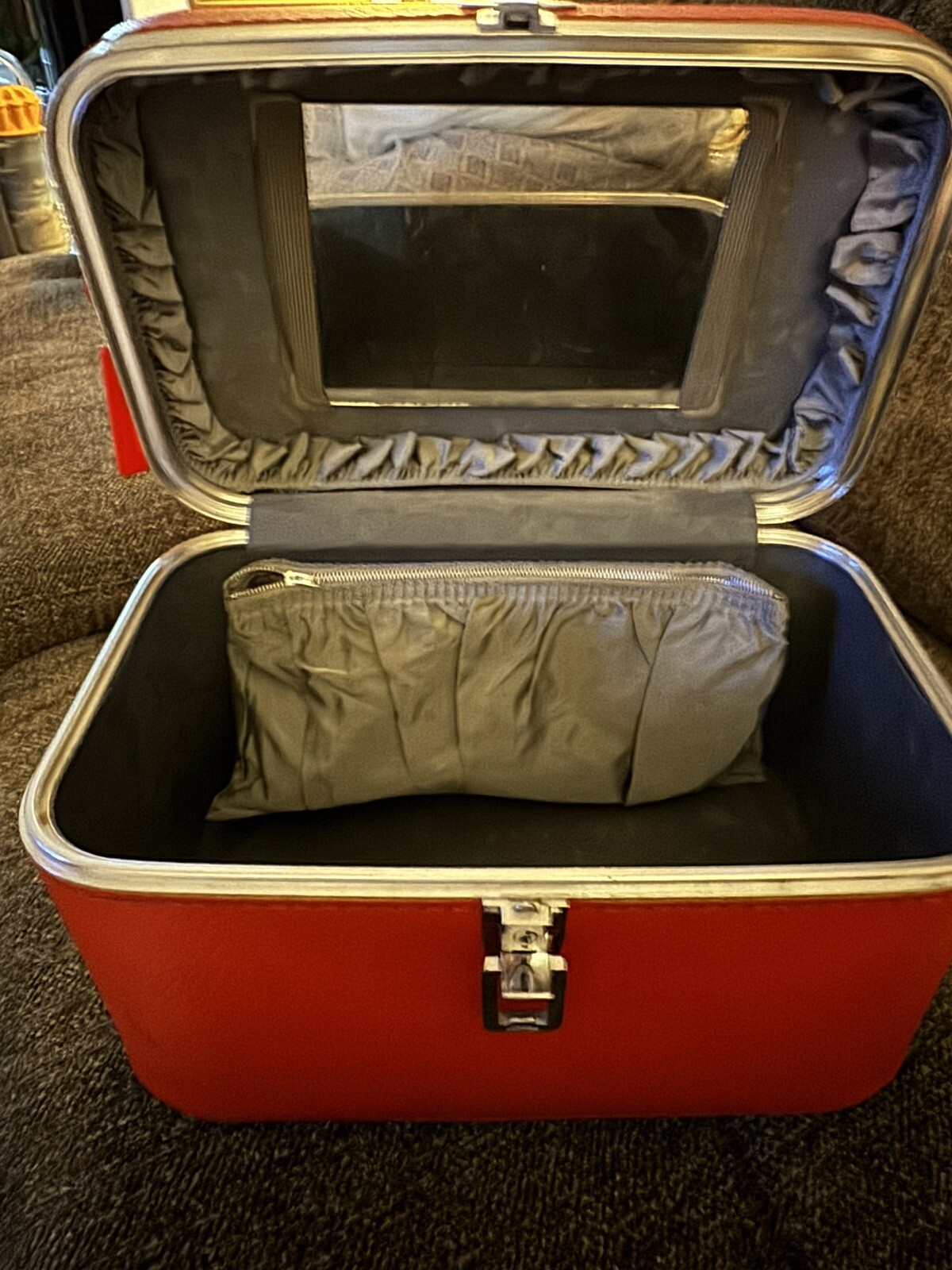 Vintage Sears Featherlite Red Travel Case Mirror Pockets Snap Close Granny Core