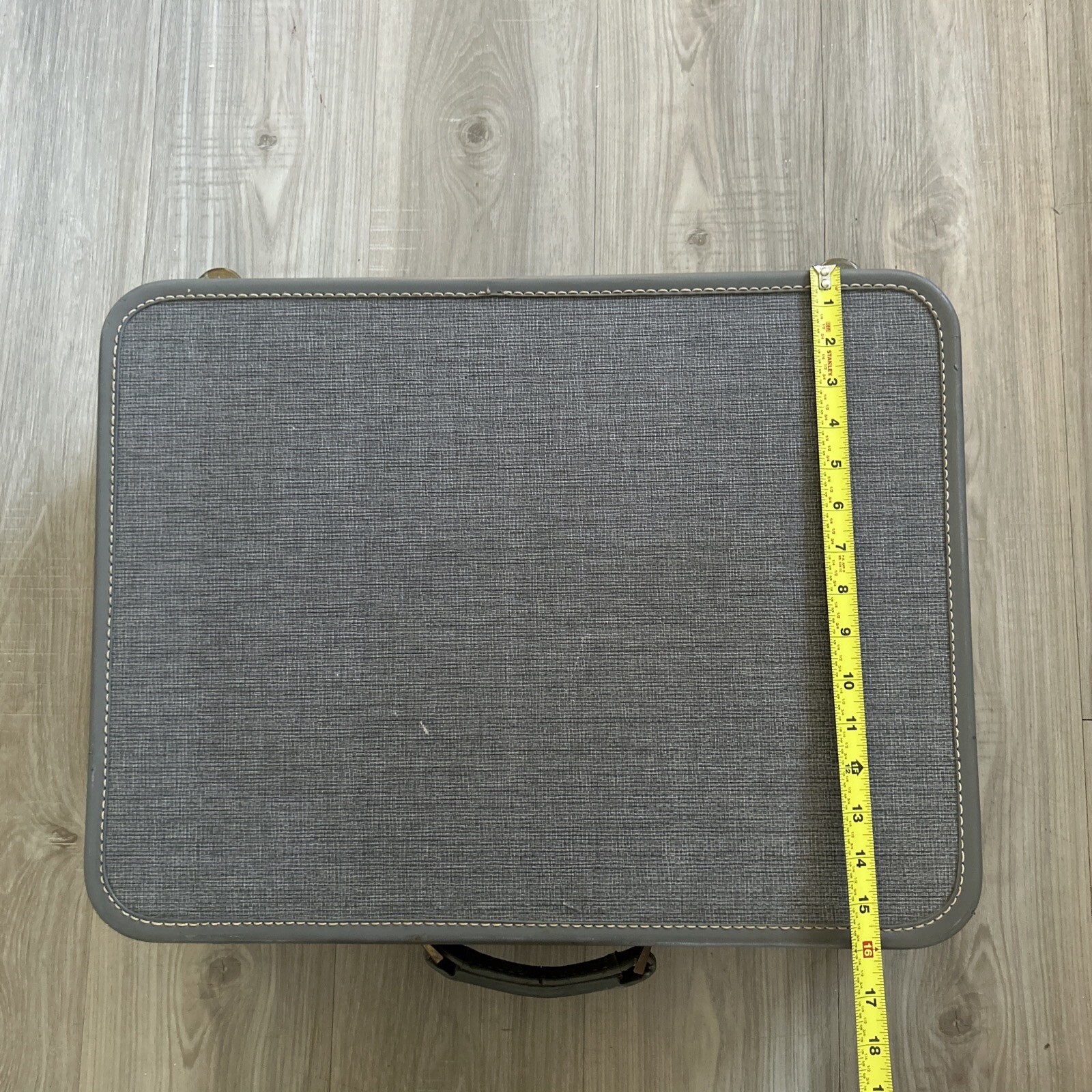 American Tourister Suitcase Gray Hard Shell Hi-Taper 1940s Orange Lining 24” EUC