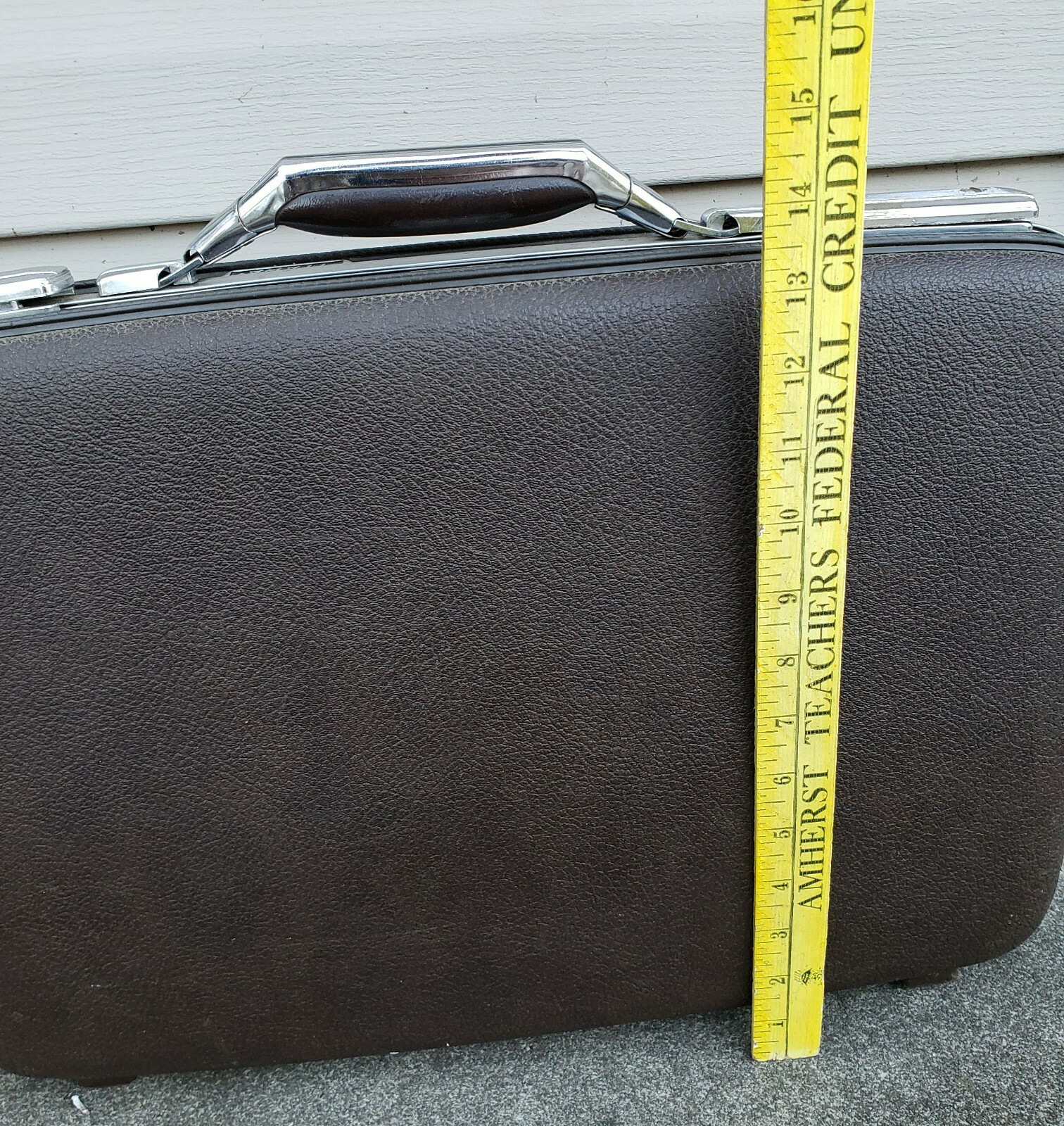 Vintage American Tourister Suitcase Briefcase Attache Tiara Hard Shell 19 x 13″