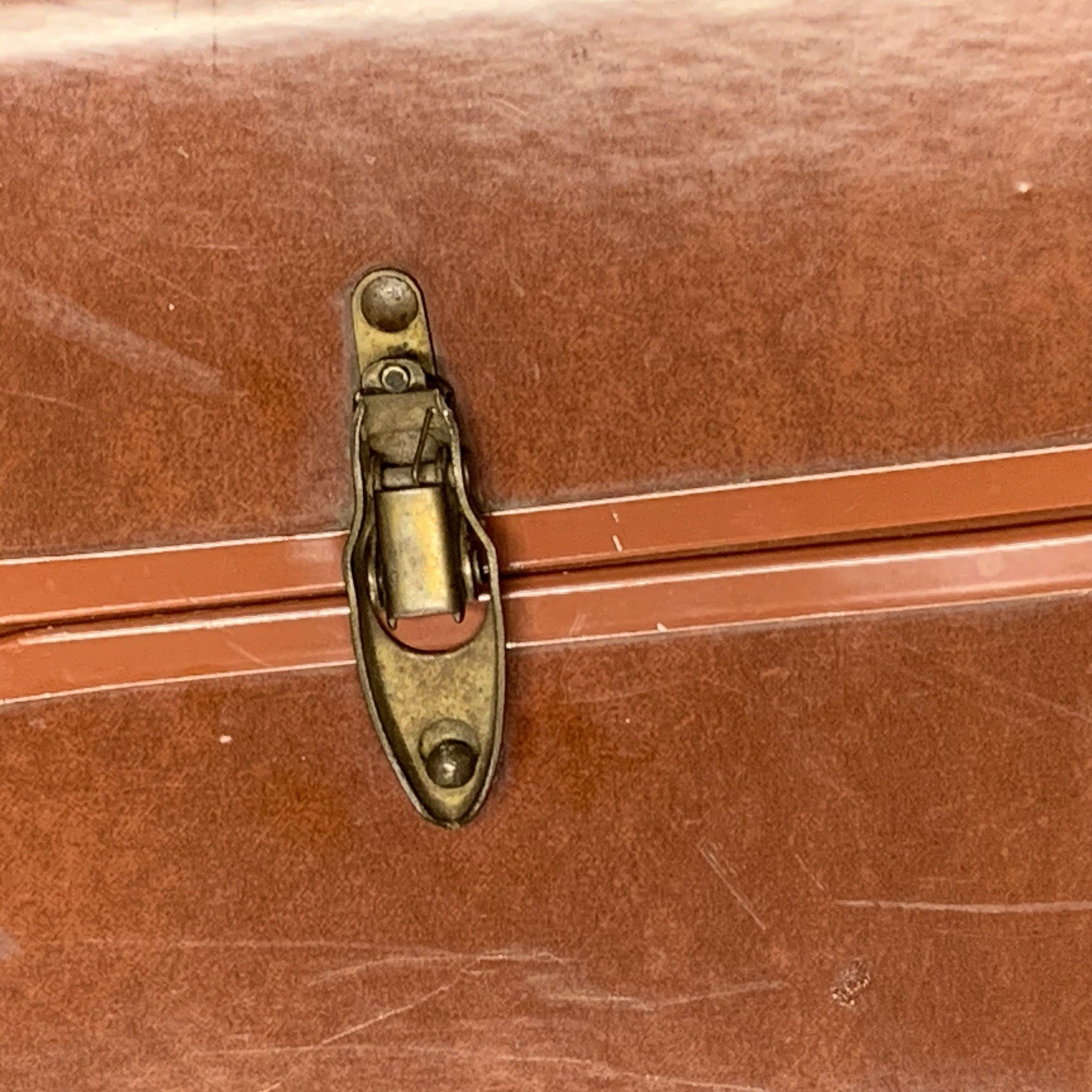 VTG Samsonite Streamlite Shwayder Bros Saddle Tan Suitcase Cary Luggage NO Key