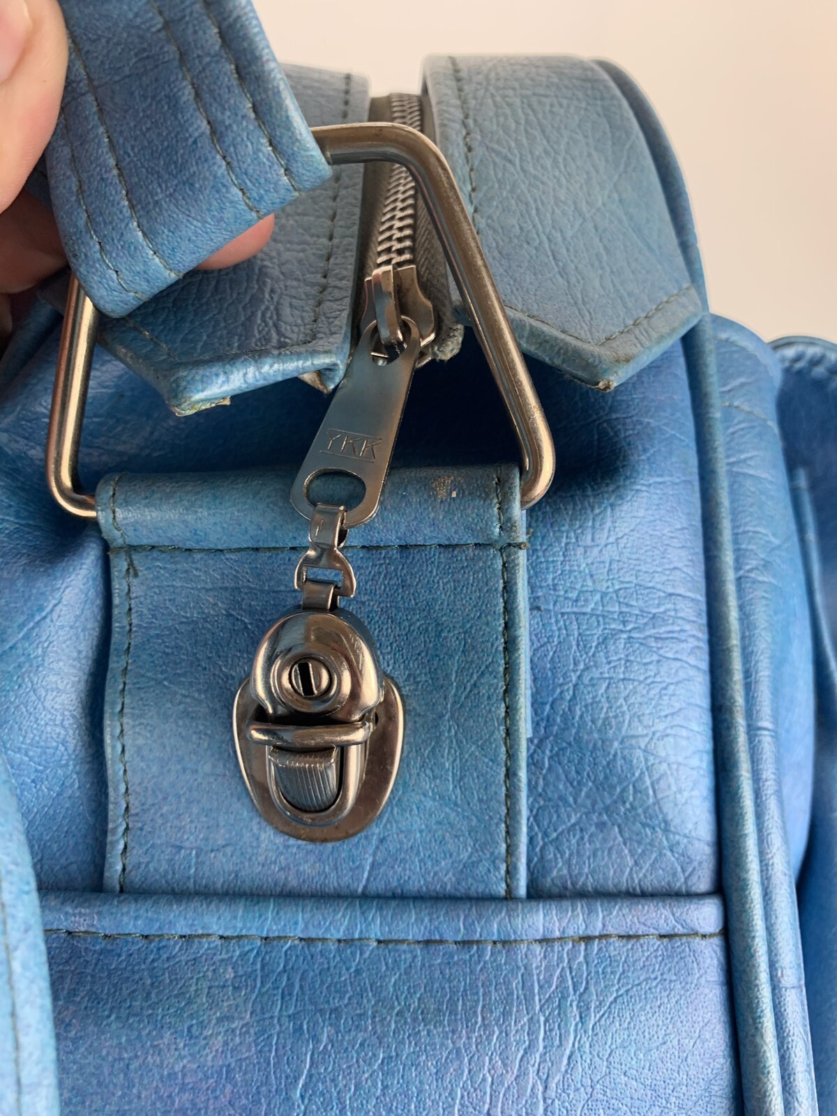 Samsonite Vintage Blue Overnight Carry On Bag with Strap