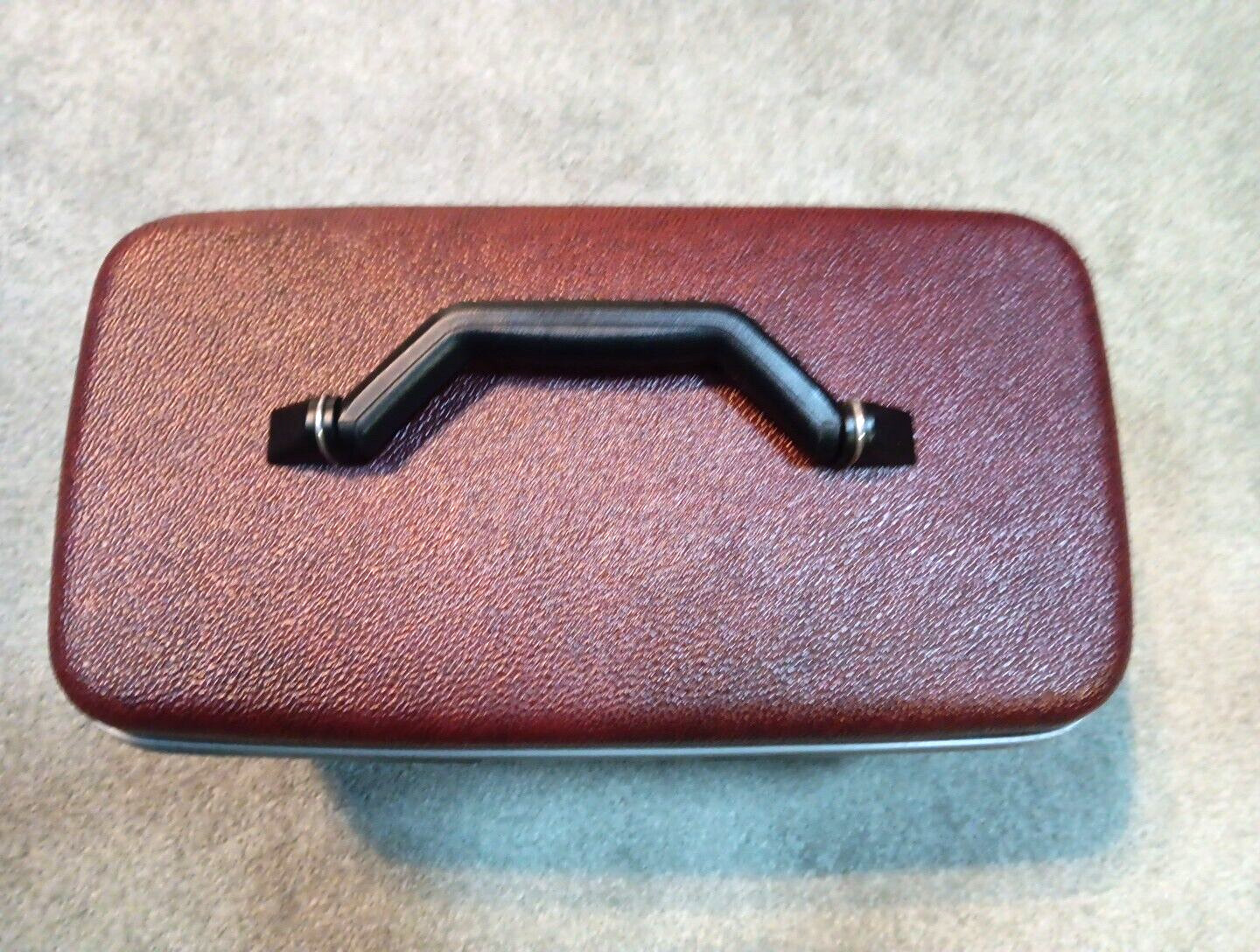 Vtg Samsonite Profile Beauty Train Case W/ Keys MakeUp Hardshell Luggage Maroon