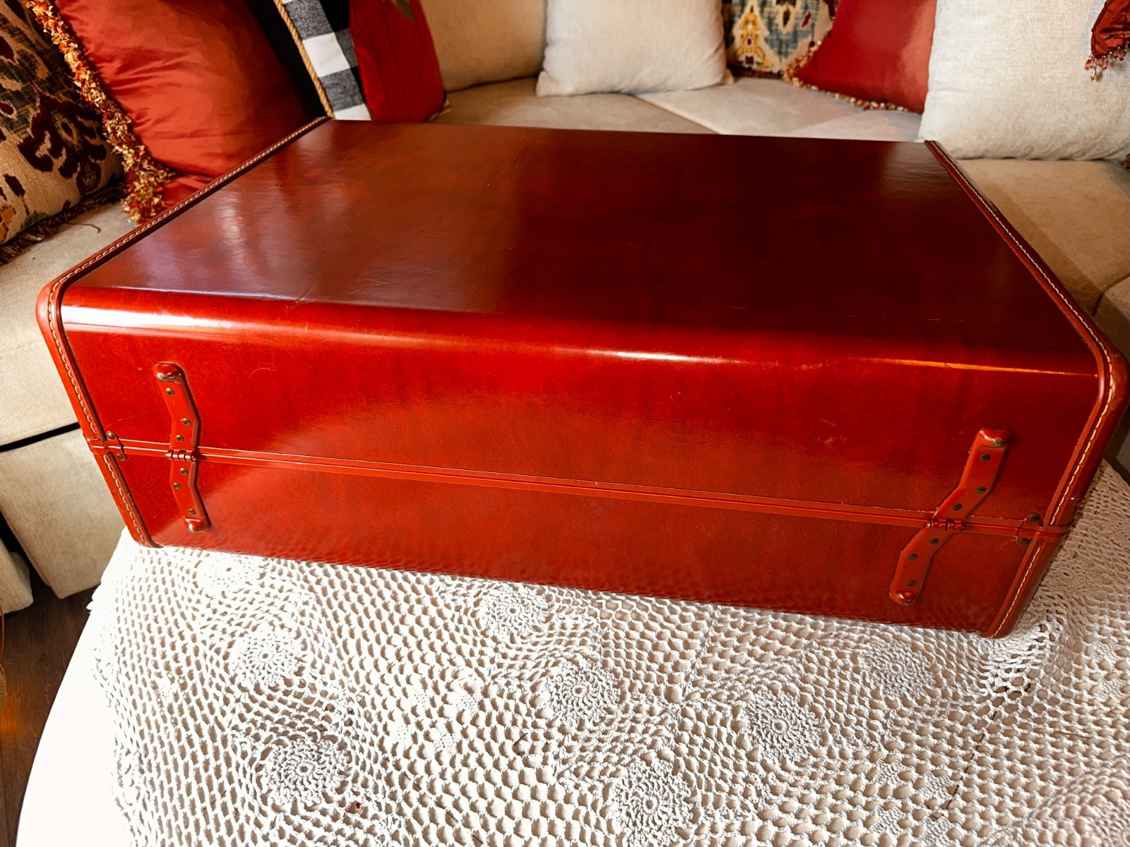 VTG Large 18×26″ Brown Leather Hard Side Suitcase Brass Latches NICE! Has No Key