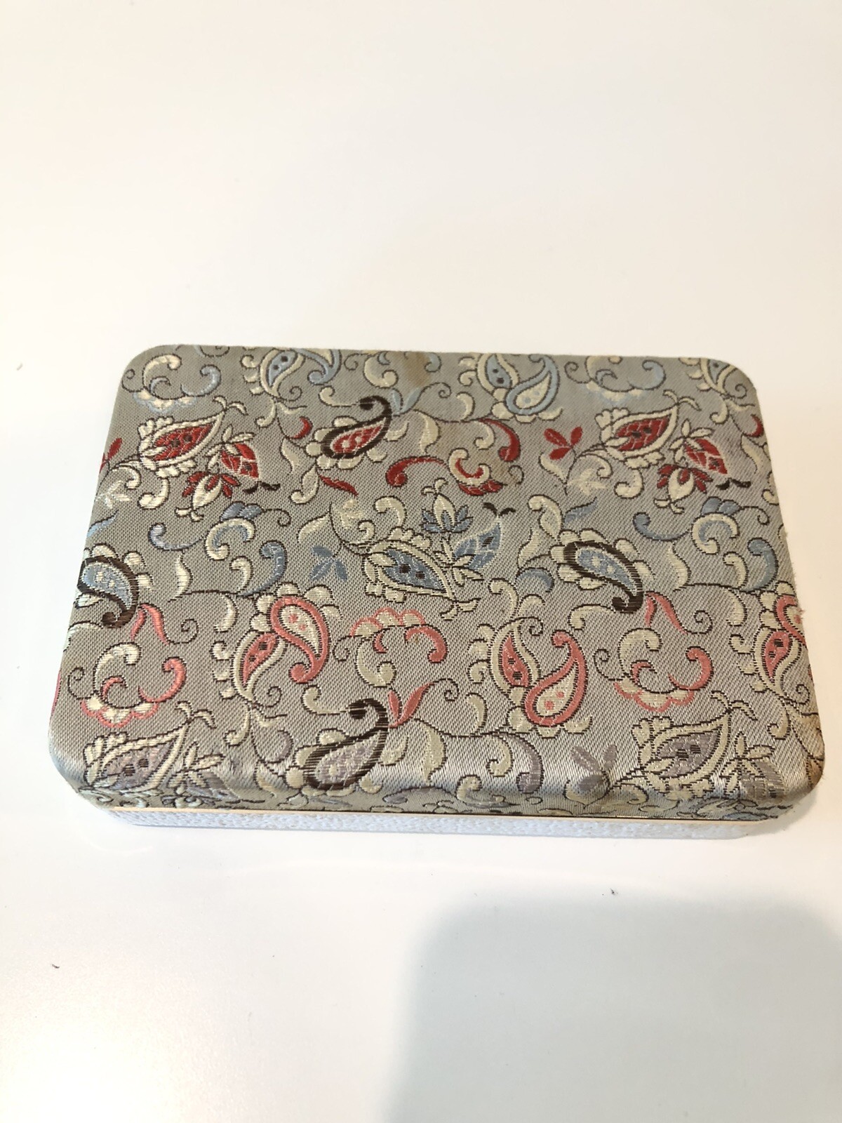 Vintage Jewelry Box Case Travel Clamshell Cream Red Velvet Gold 1960s Retro