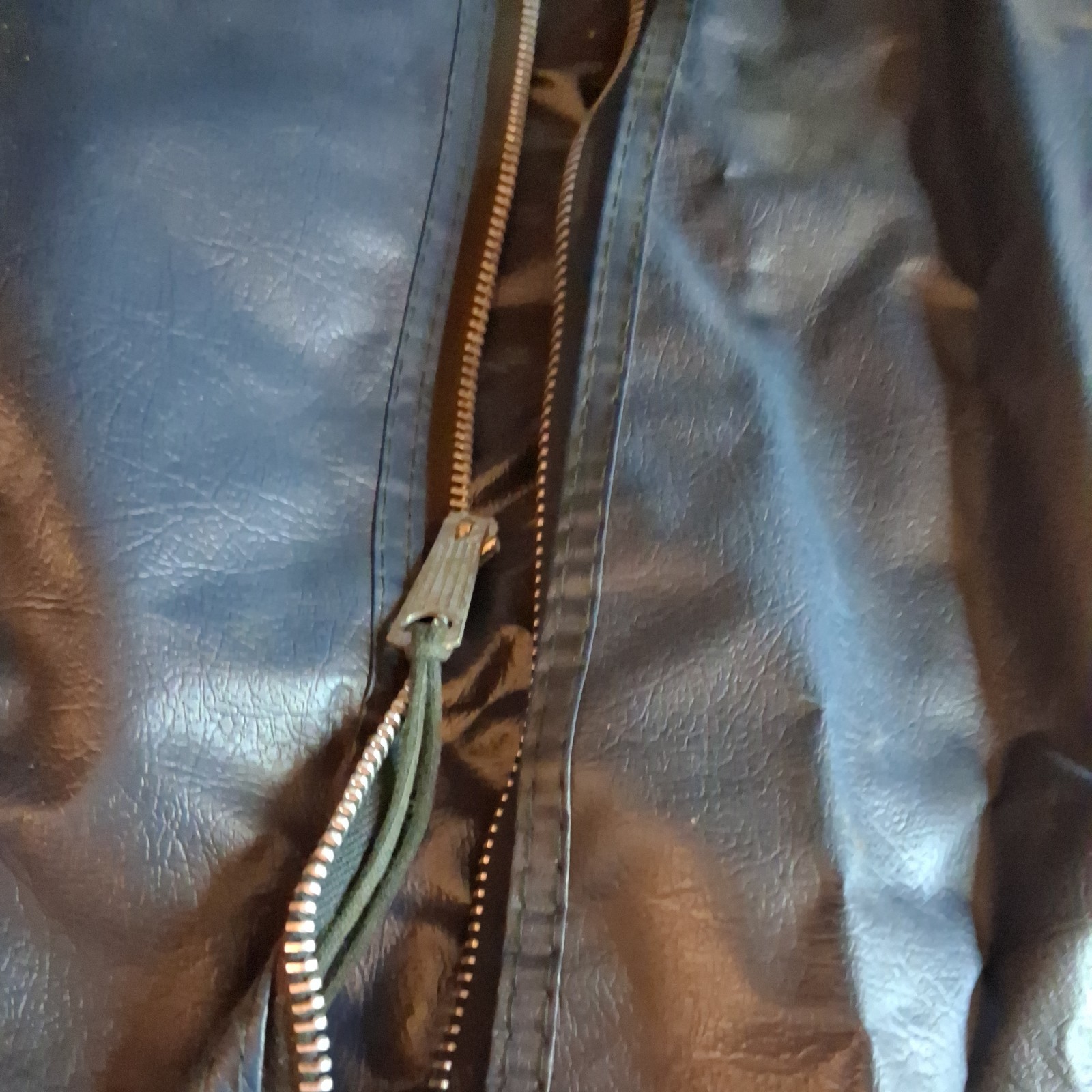 Vintage 1970’s Southern Airways Vinyl Faux Leather Folding Garment Bag dark BLUE