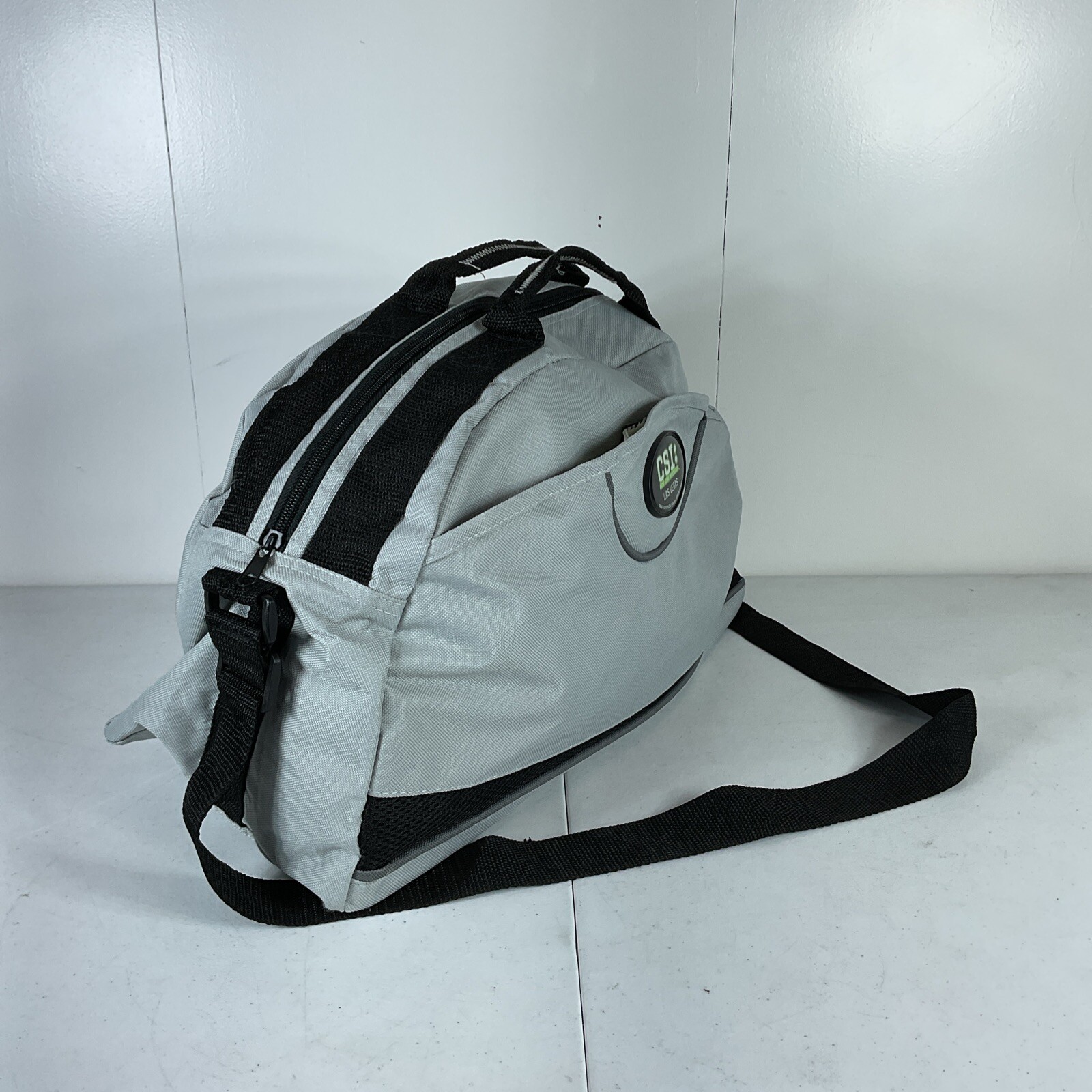 2010 CSI LAS VEGAS Original Series Studio CAST Messenger Bag Gray Very Rare