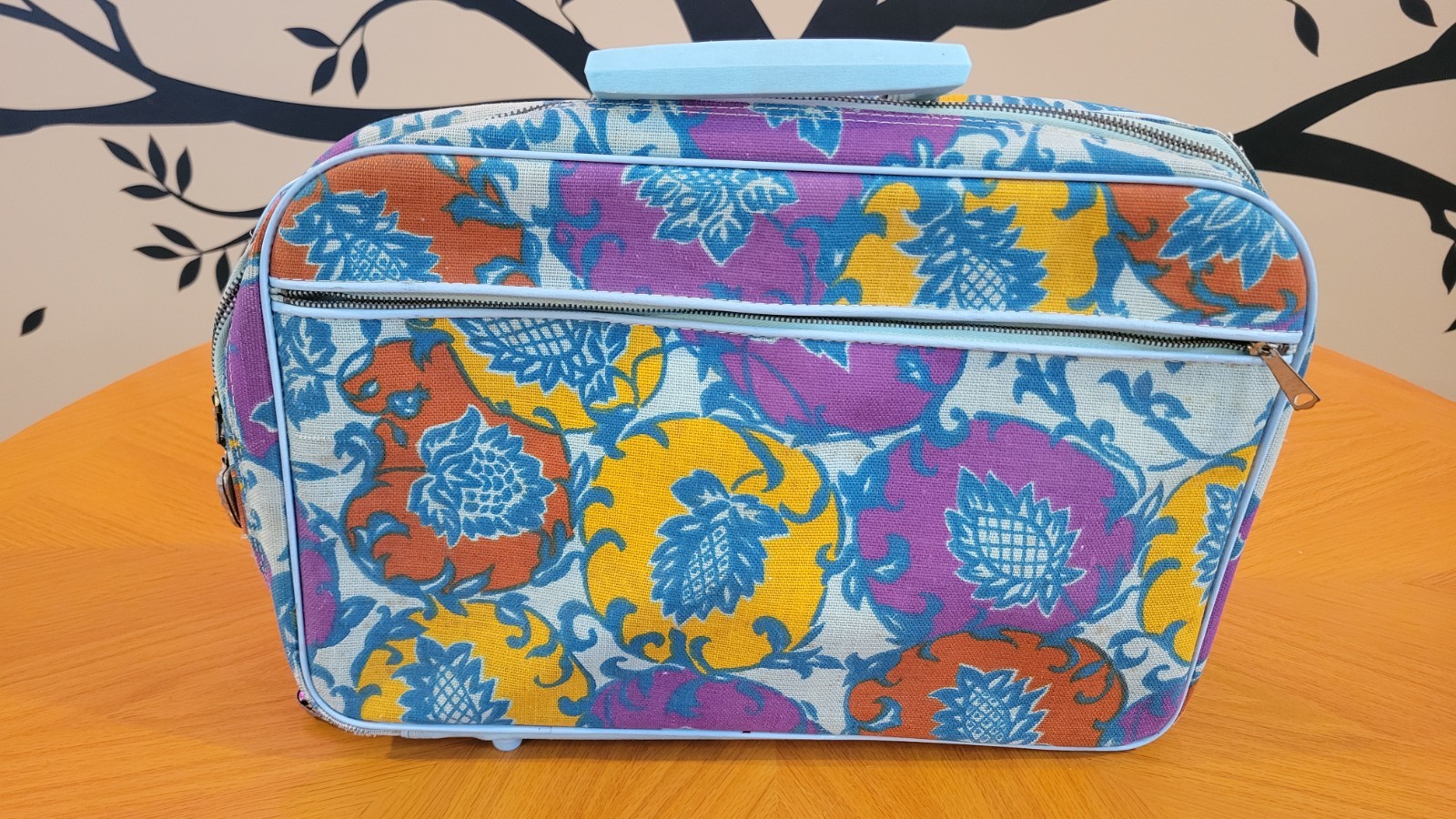 VINTAGE Blue Penguin Travelers Suitcase Multicolor Floral 60s Made in Japan