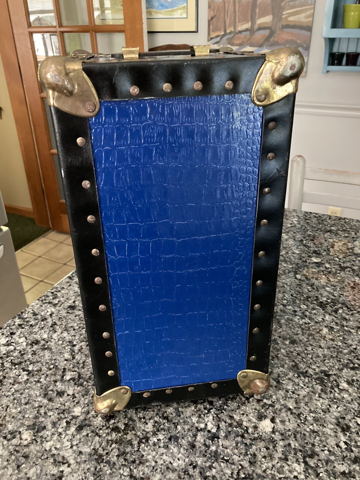 Adorable Vintage Buxton Royal Blue Faux Crocodile & Brass Small Travel Trunk