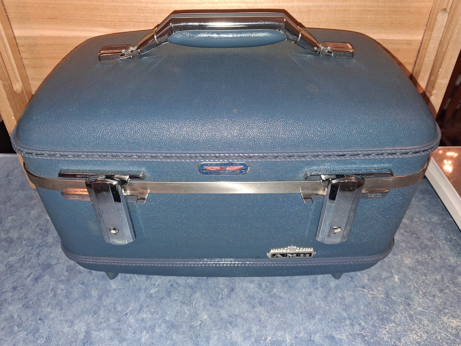 Vntg American Tourister Blue Train Case Luggage/Makeup Organizer-Nice&Clean!!!