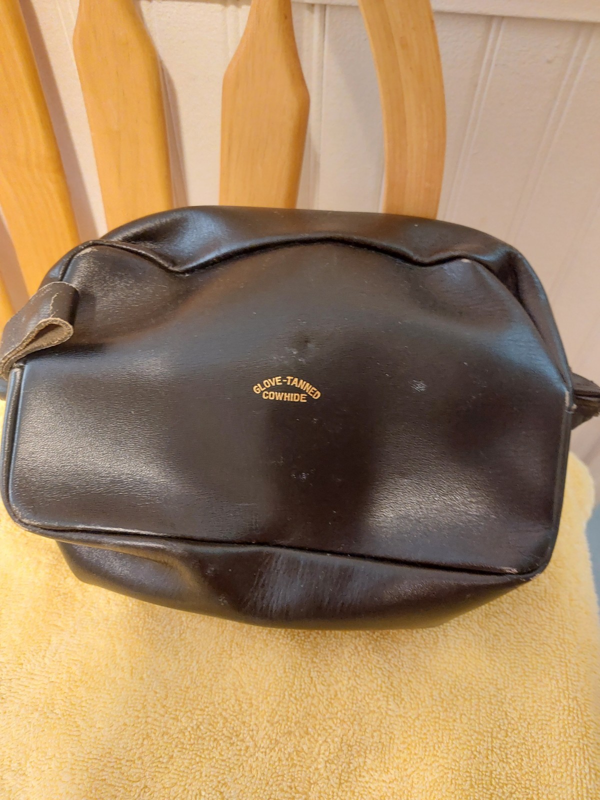 Vintage Cowhide Men’s Toiletry/Shave Bag
