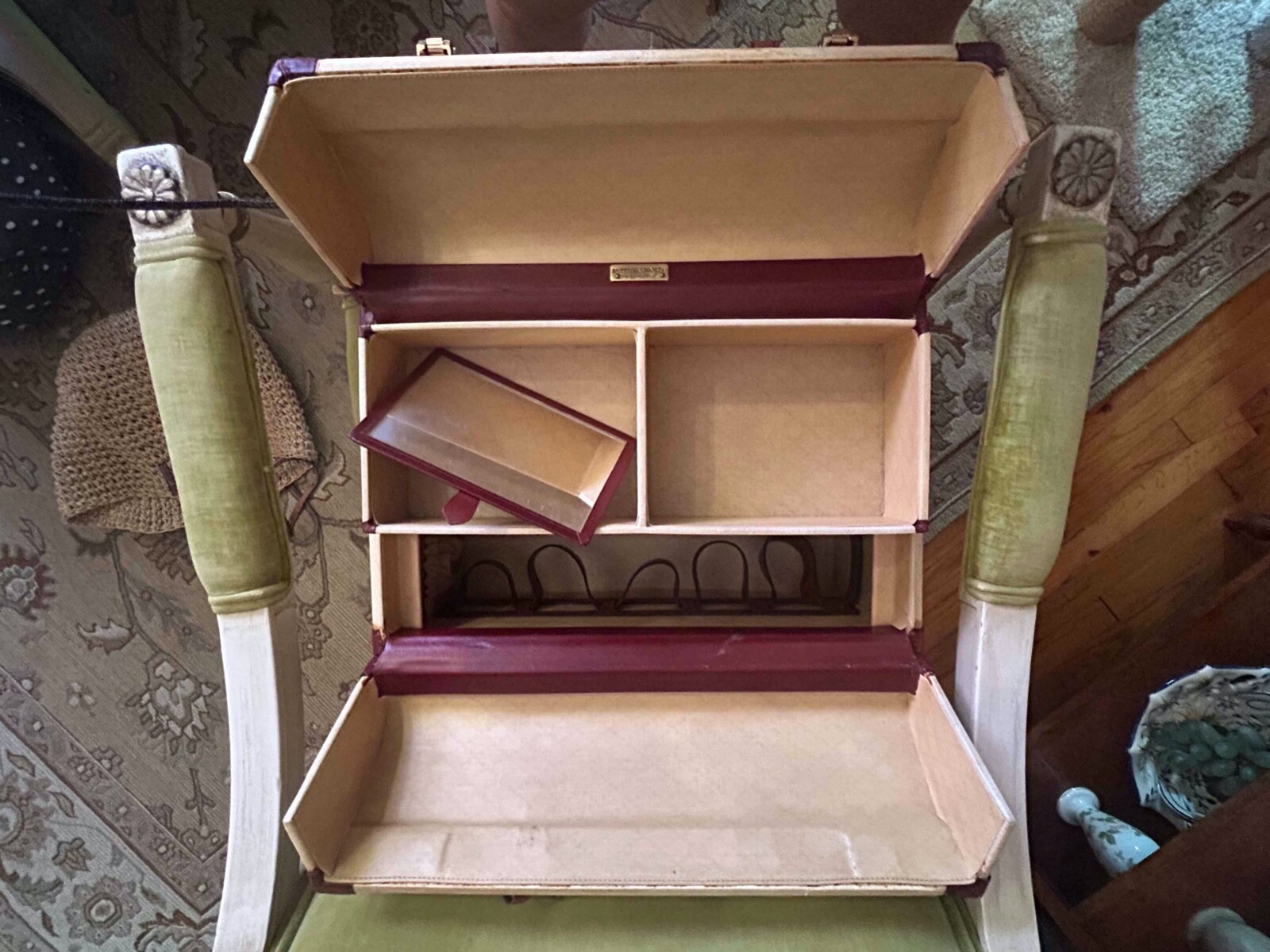 Vintage Bottega Veneta Travel Train Cosmetic Case All Leather