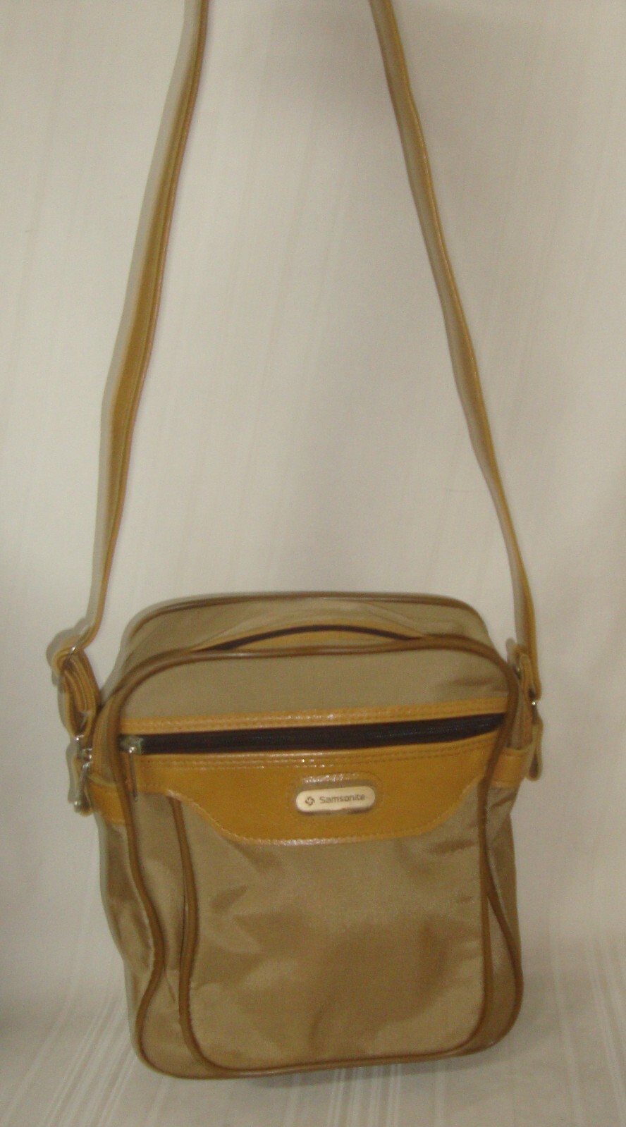 Samsonite Special Edition Cross Body Carry On Bag Purse Tan Vintage
