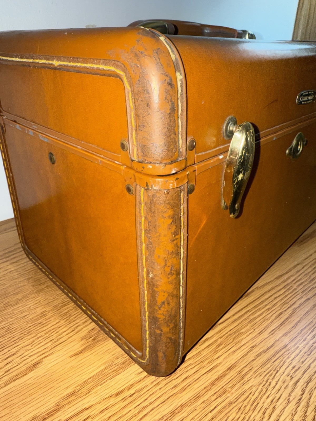 Vintage Samsonite Shwayder Bros Luggage Train Case Brown Style 4612 *No Key
