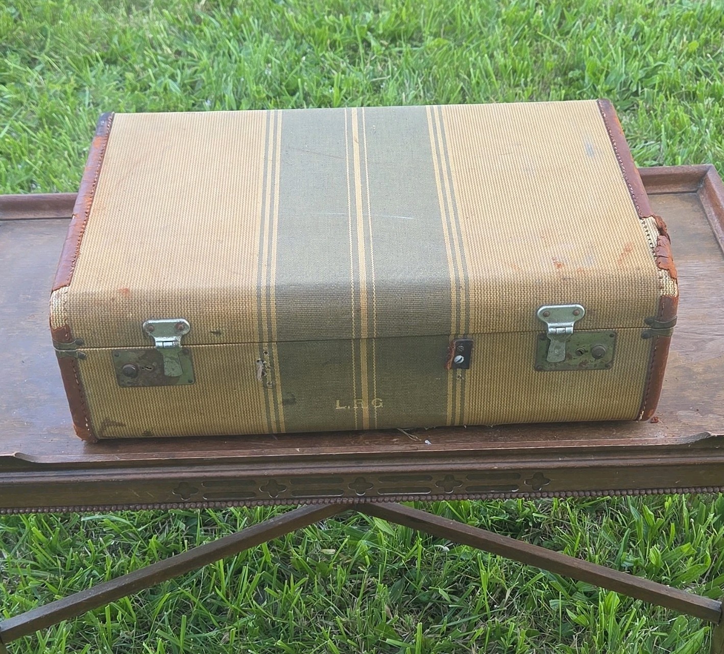 True Vintage 1950s LRG Hard-Sided Canvas & Leather Suitcase Up to 40L