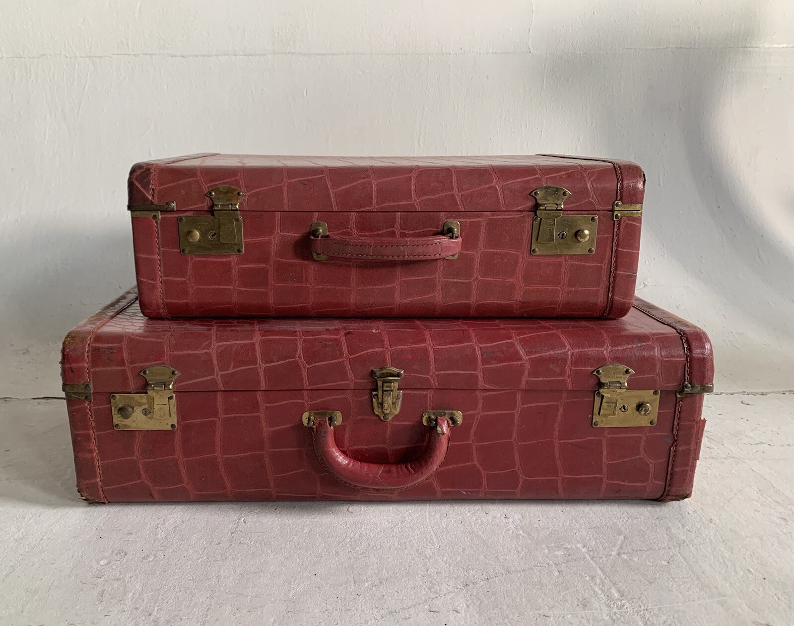 Vintage Red Pink Suitcase Alligator Snake Crocodile Skin Luggage Leather Rose