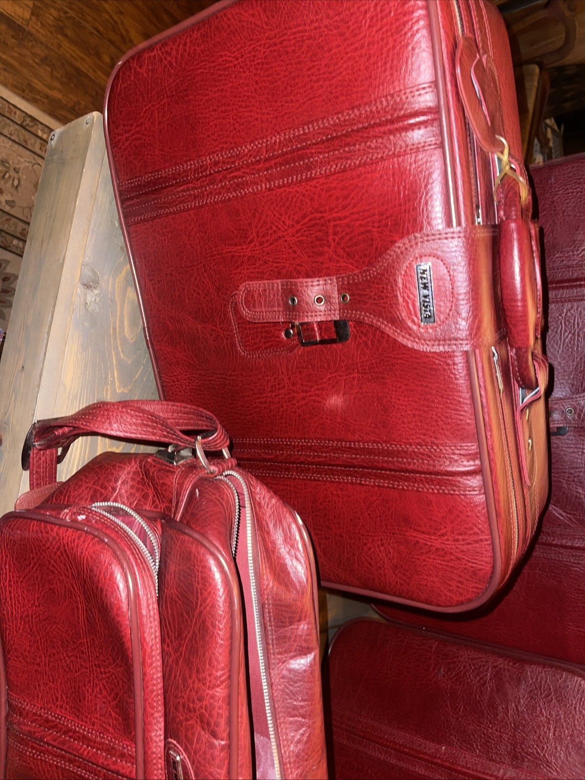 New Vista Vintage 1970s Burgundy Red 5 Piece Luggage Set Nesting Suitcases MCM