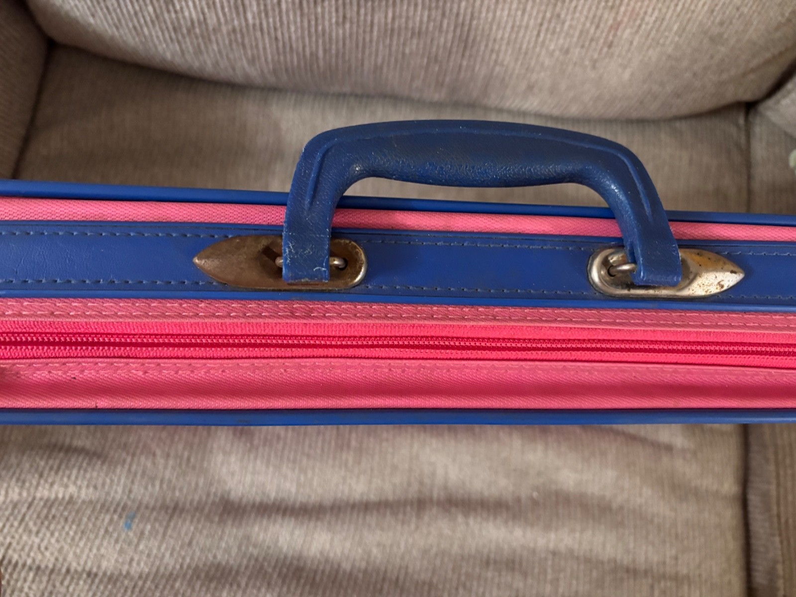 Vintage Disney “Oh Minnie” Mickey & Minnie Mouse Carry Case / Briefcase – Pink B