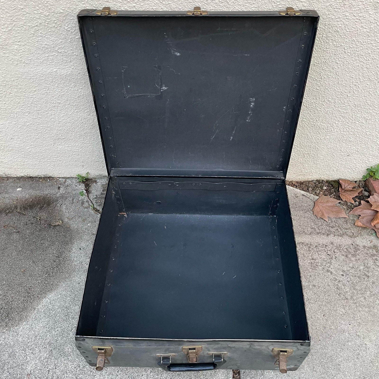 Vintage Hardshell Quick Luggage Lineman Case Distressed