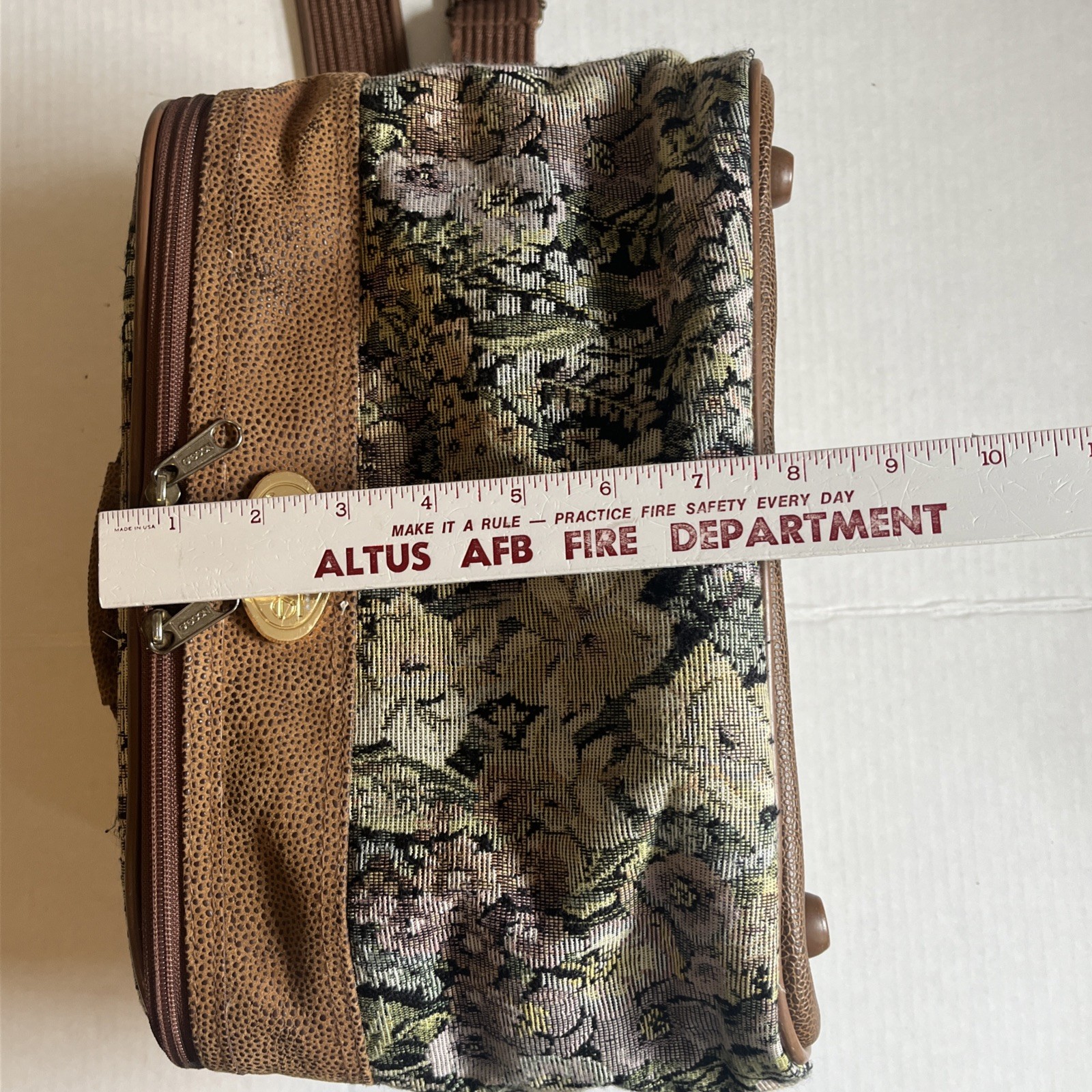 Vintage Sassoon Train Case Travel Bag Brown Floral Tapestry Zip Strap Mirror