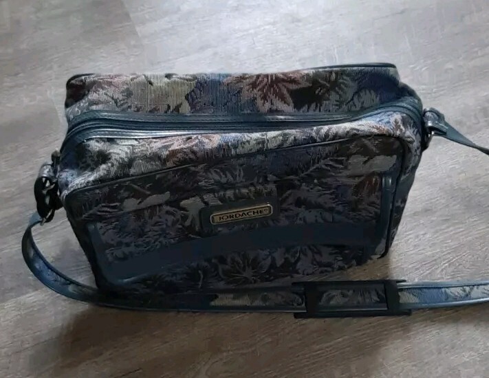 Vintage 1980’s Jordache Floral Tapestry Bag Carry-on Bag Weekend Bag Footed