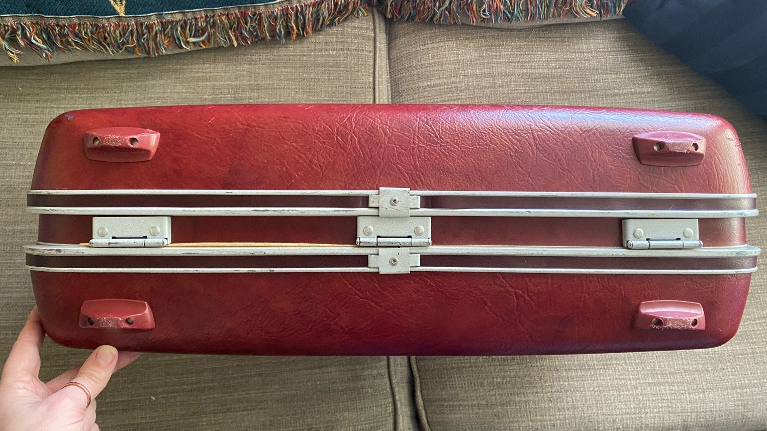Vintage Samsonite Red Hard Case Suitcase Clamshell • With Keys aprox 22x17x7