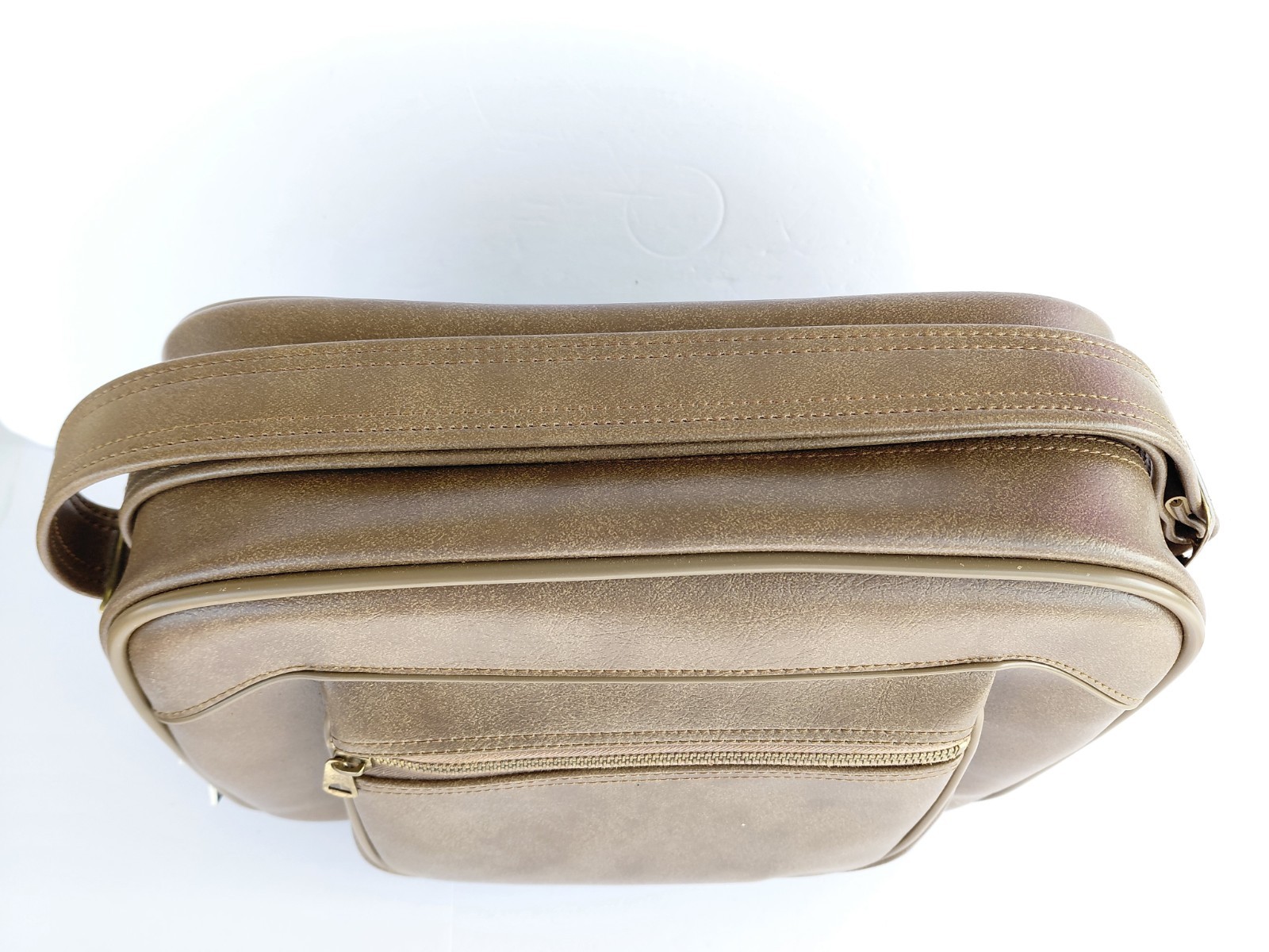 American Tourister 1970s Faux Brown Leather Shoulder Carry On Overnight Bag