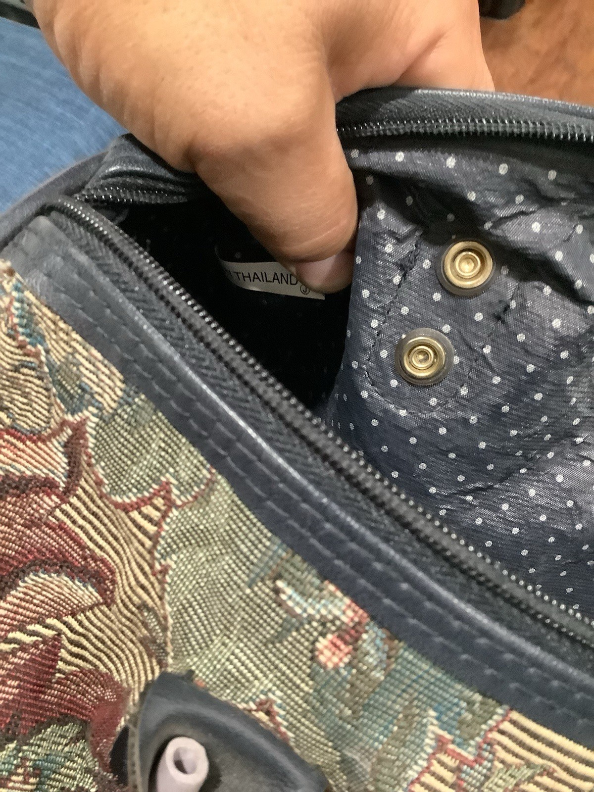 Sorrento Vintage Carry-All Carry-On Floral Tapestry Luggage Overnight Tote Bag