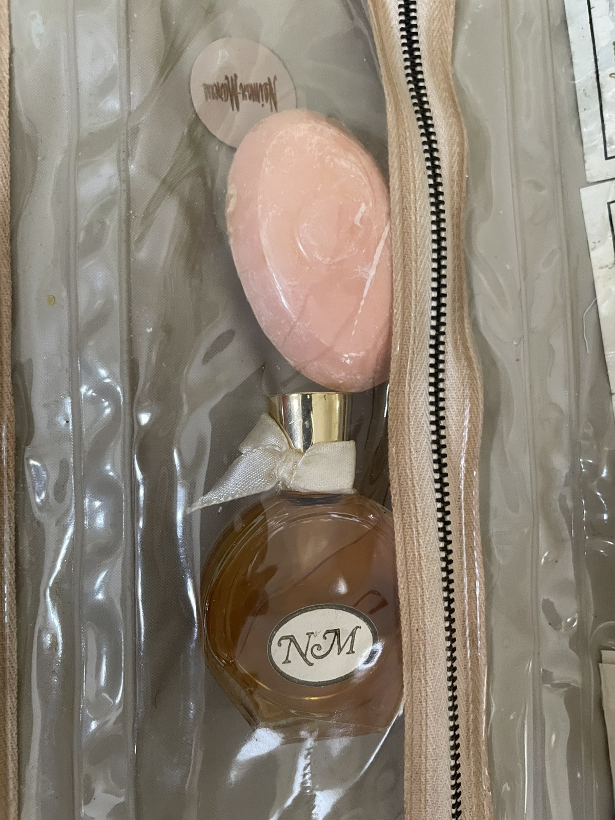 neiman marcus NM fragrance Travel Bag Vintage 60s 70s Travel Bag RARE Cosmetics