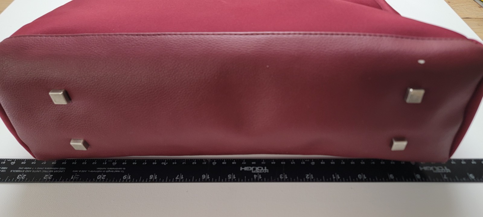 Samsonite Burgundy Red Nylon Tote Bag Shoulder Travel Work Laptop Carry On
