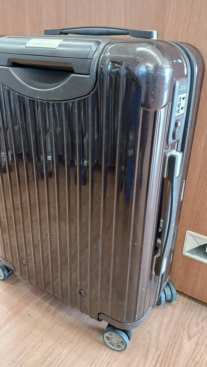 RIMOWA Carry On Suitcase Dark Brown Travel Luggage Cabin Size Used