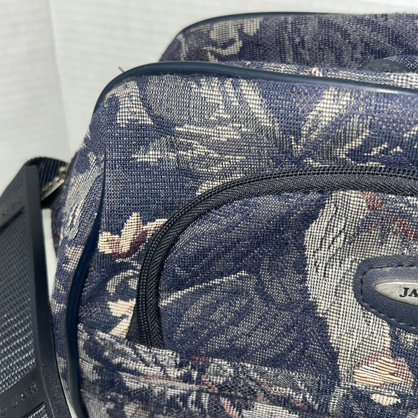 Vintage Jaguar Tapestry Floral Carry On Luggage Shoulder Travel Bag Purse Blue