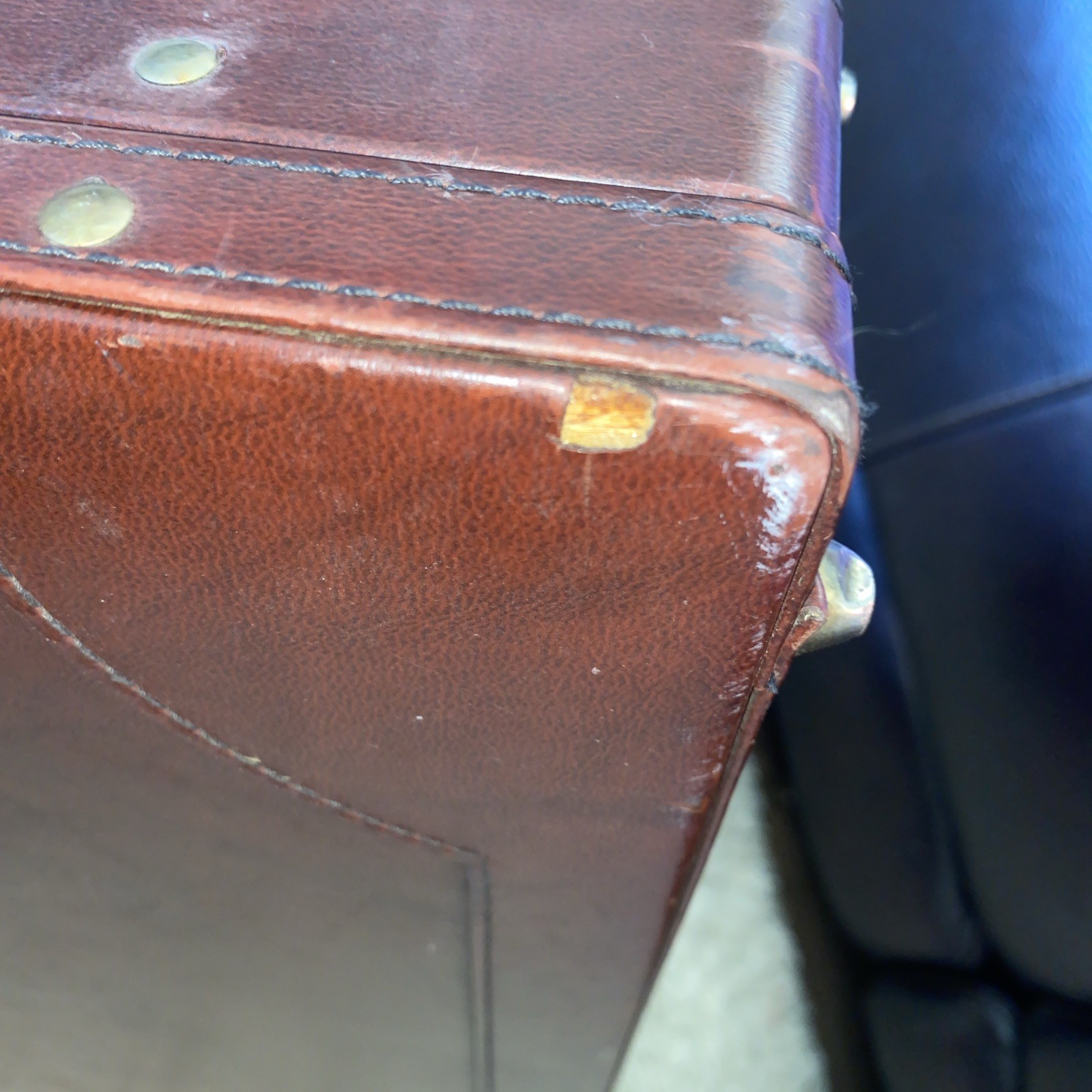 AIRWAY Vintage Leather Briefcase Hard Shell Chestnut Brown