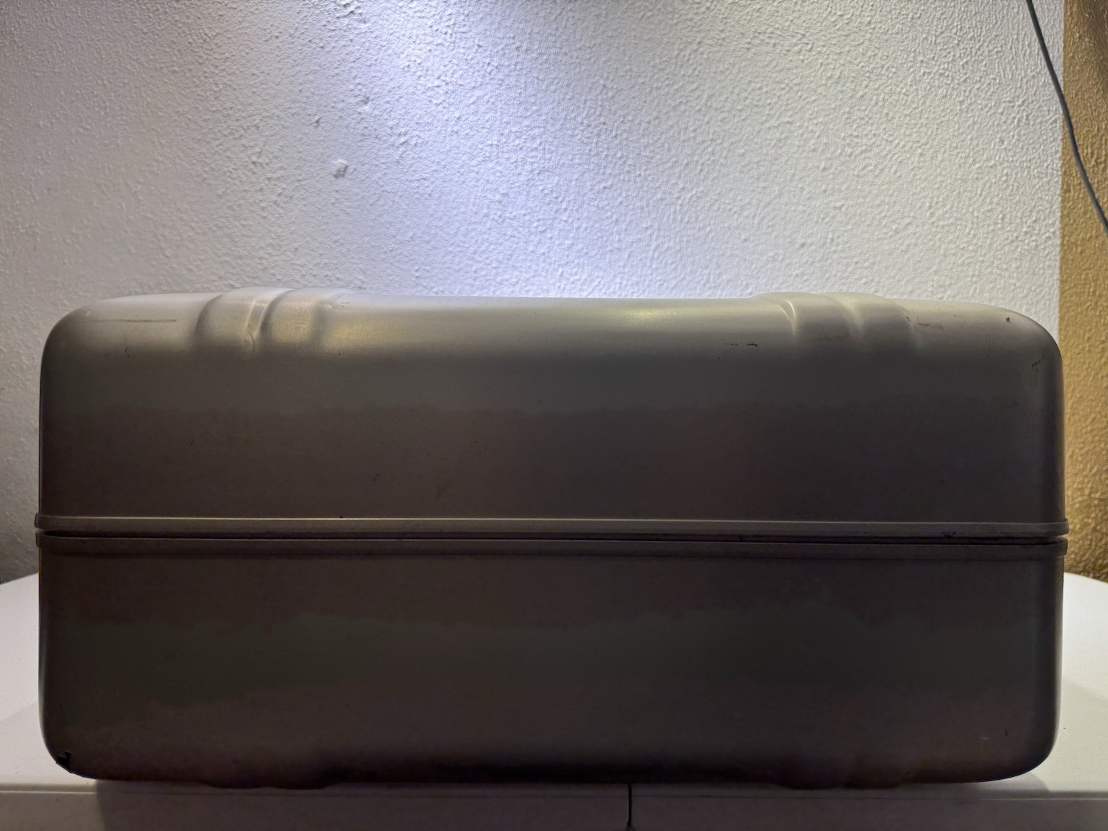 Vintage Zero Centurion Elite Aluminum Suitcase Case 26x18x9 MCM NO KEY