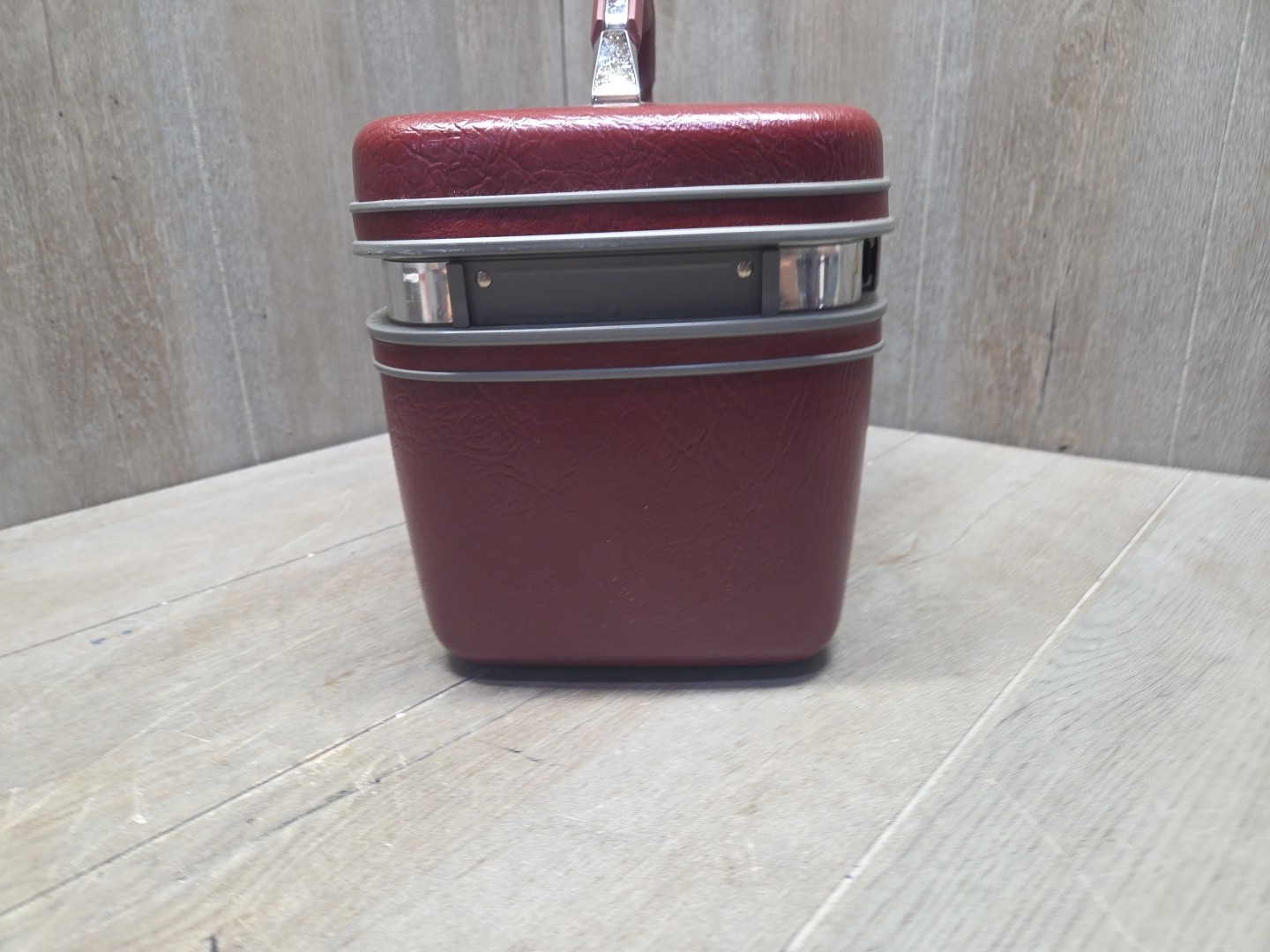 Samsonite Profile II Vintage Train Case No Key Maroon Burgandy W/mirror